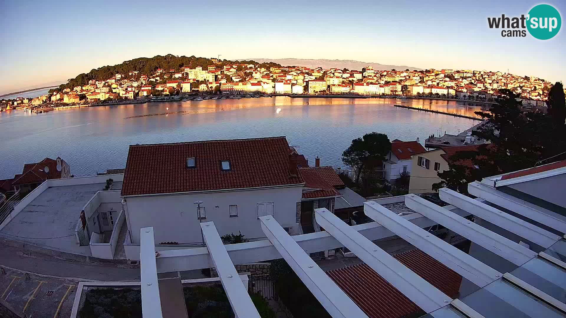 Web kamera Mali Lošinj Riva – Host: RR Apartment