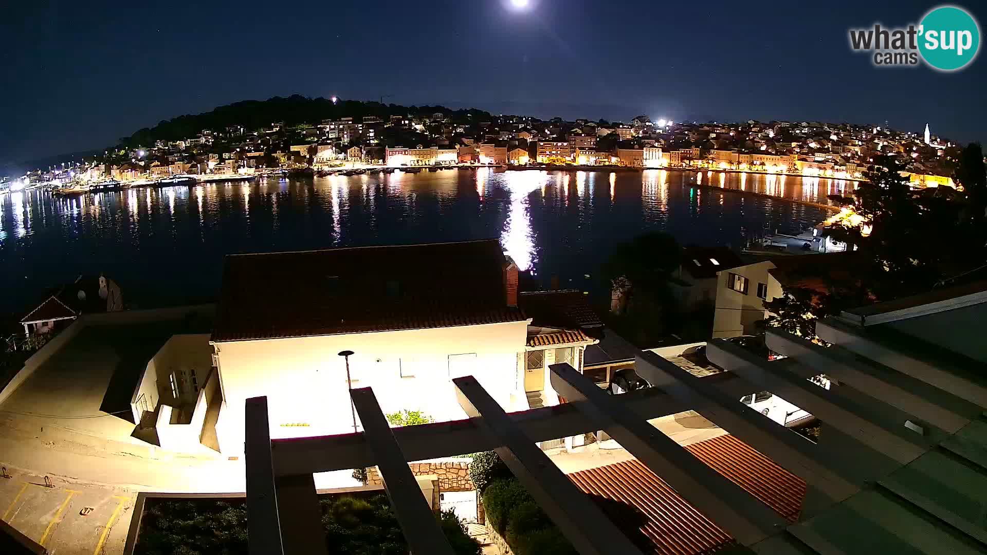 Web kamera Mali Lošinj Riva – Host: RR Apartment