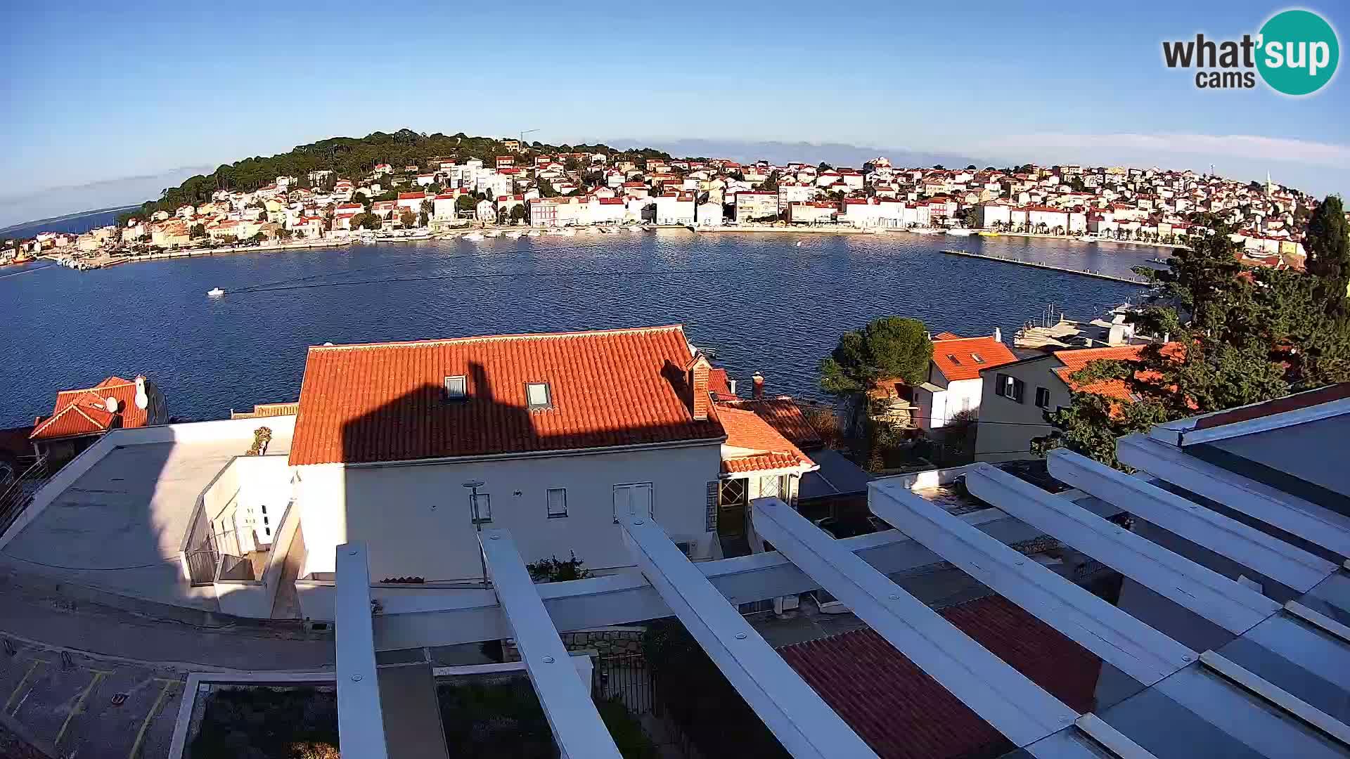 Web kamera Mali Lošinj Riva – Host: RR Apartment