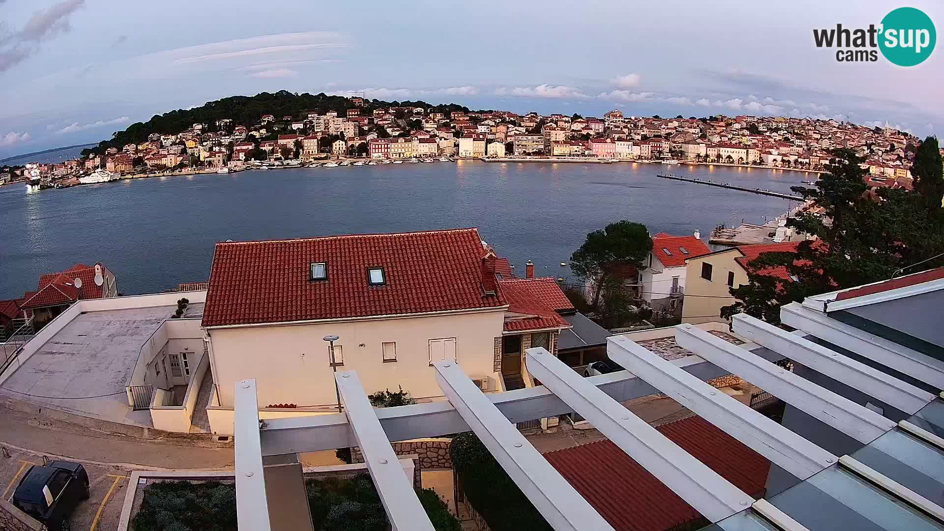 Web kamera Mali Lošinj Riva – Host: RR Apartment