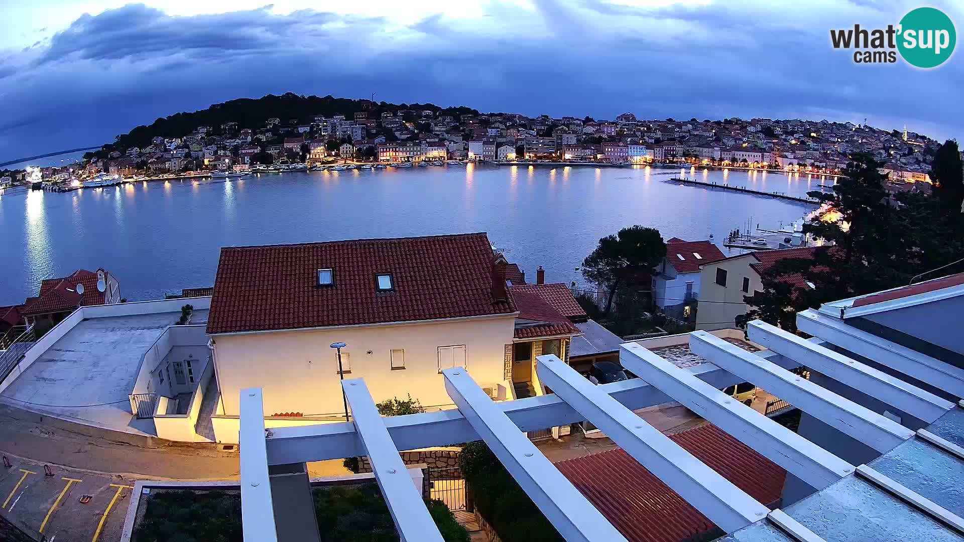 Web kamera Mali Lošinj Riva – Host: RR Apartment