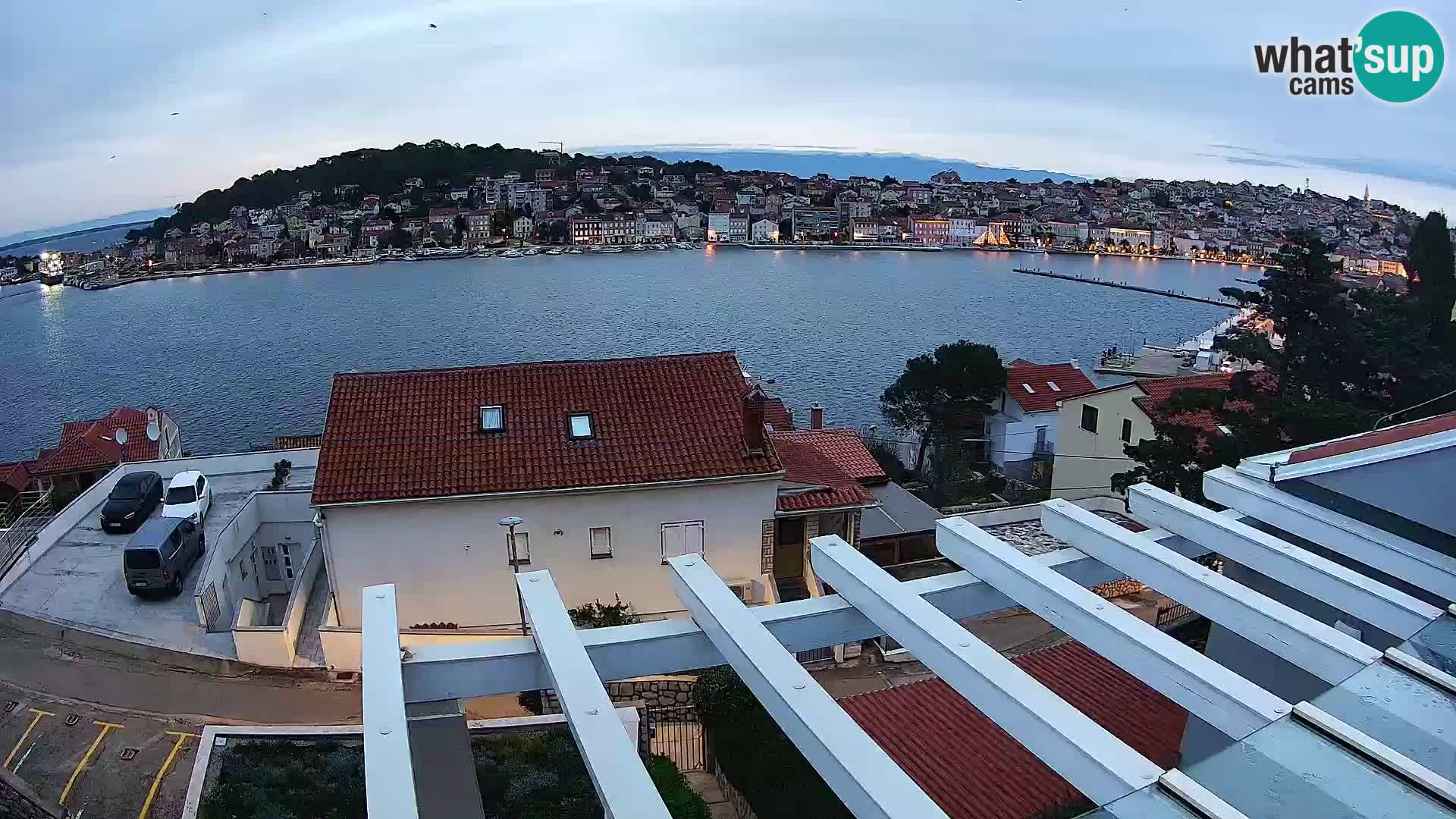 Web kamera Mali Lošinj Riva – Host: RR Apartment
