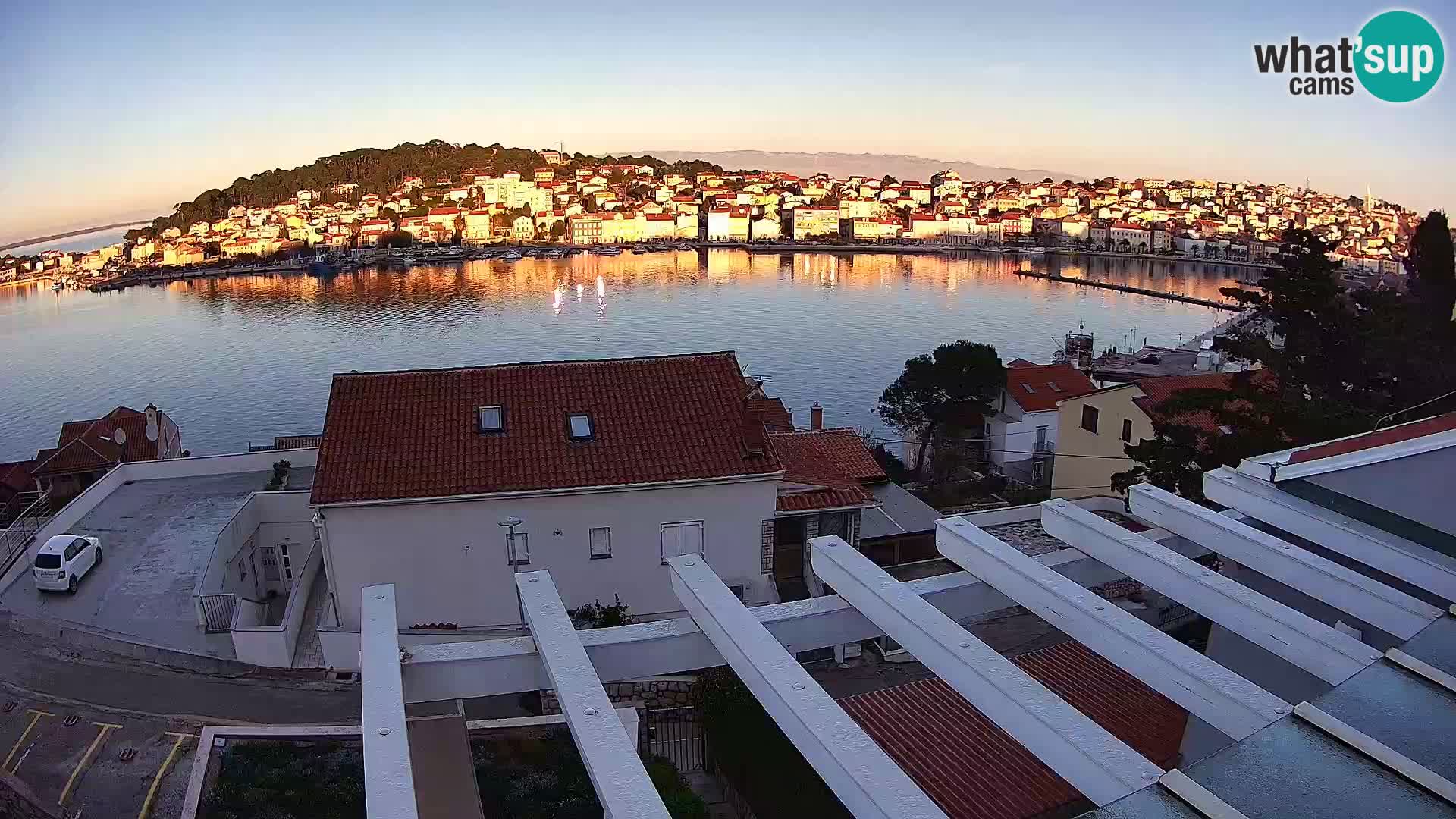 Web kamera Mali Lošinj Riva – Host: RR Apartment