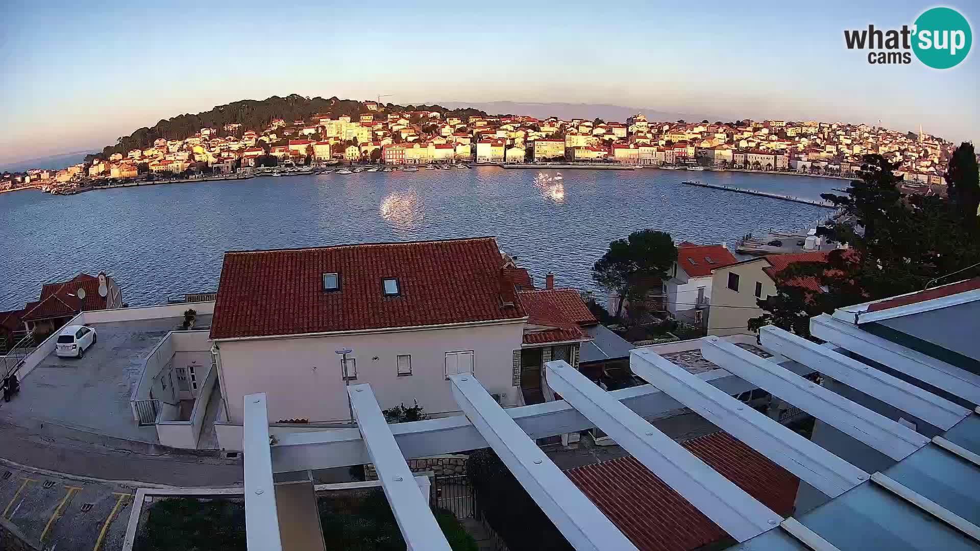 Web kamera Mali Lošinj Riva – Host: RR Apartment