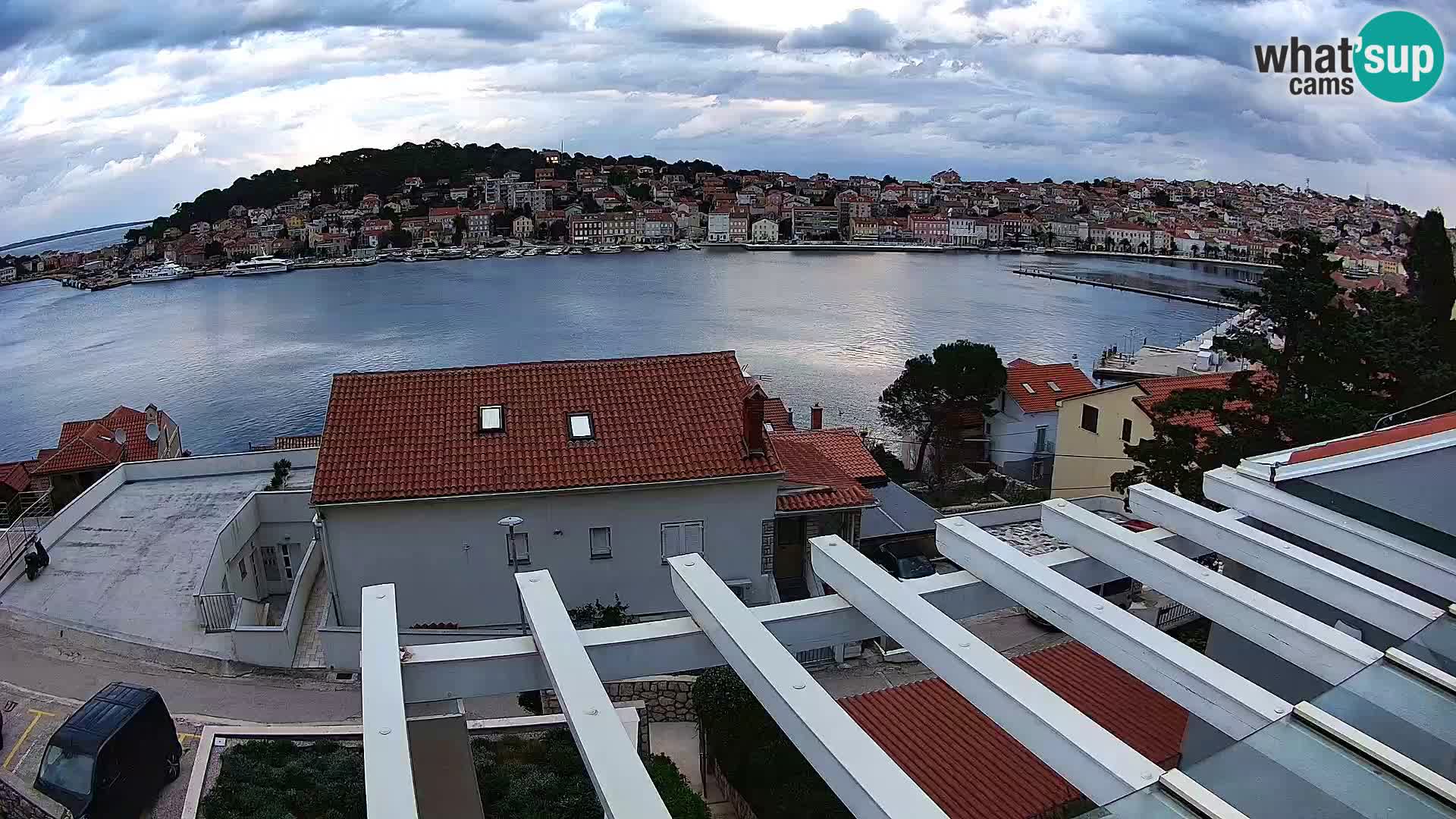 Web kamera Mali Lošinj Riva – Host: RR Apartment