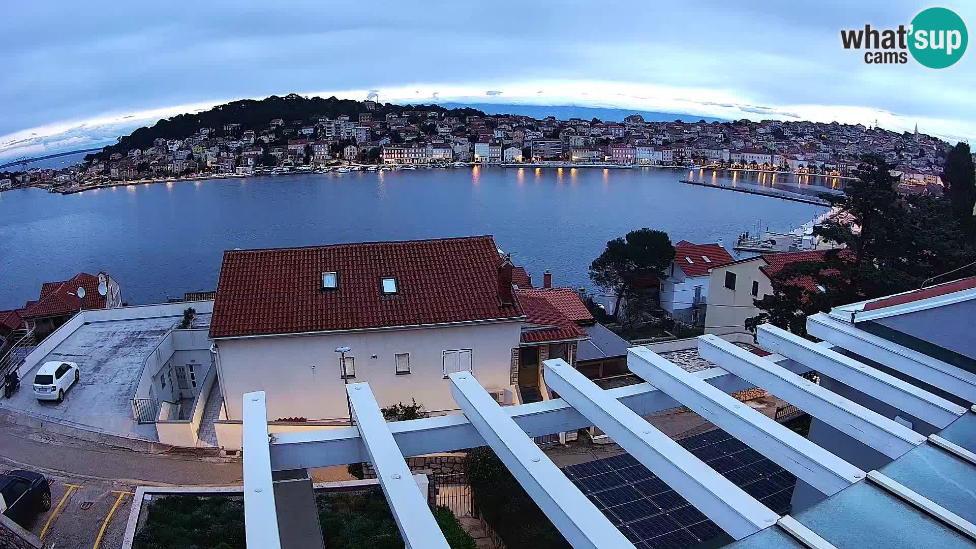 Web kamera Mali Lošinj Riva – Host: RR Apartment