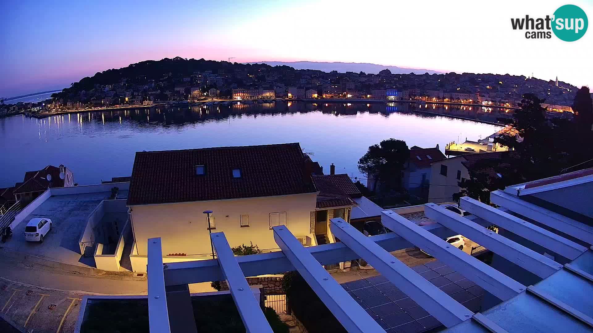 Web kamera Mali Lošinj Riva – Host: RR Apartment