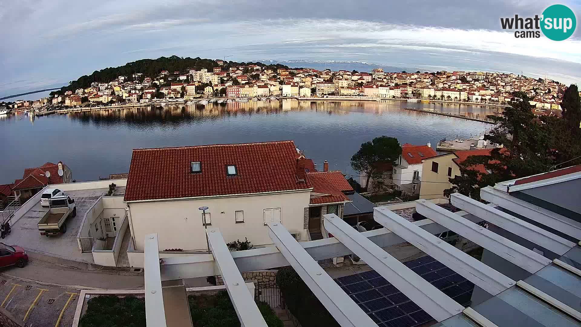 Web kamera Mali Lošinj Riva – Host: RR Apartment