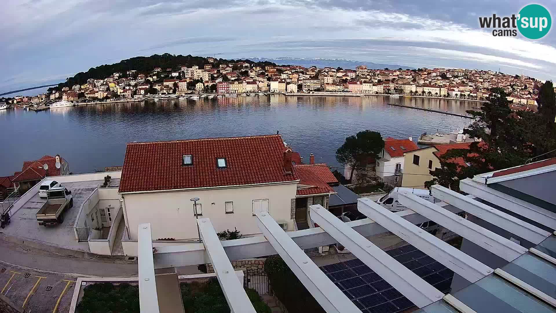 Web kamera Mali Lošinj Riva – Host: RR Apartment