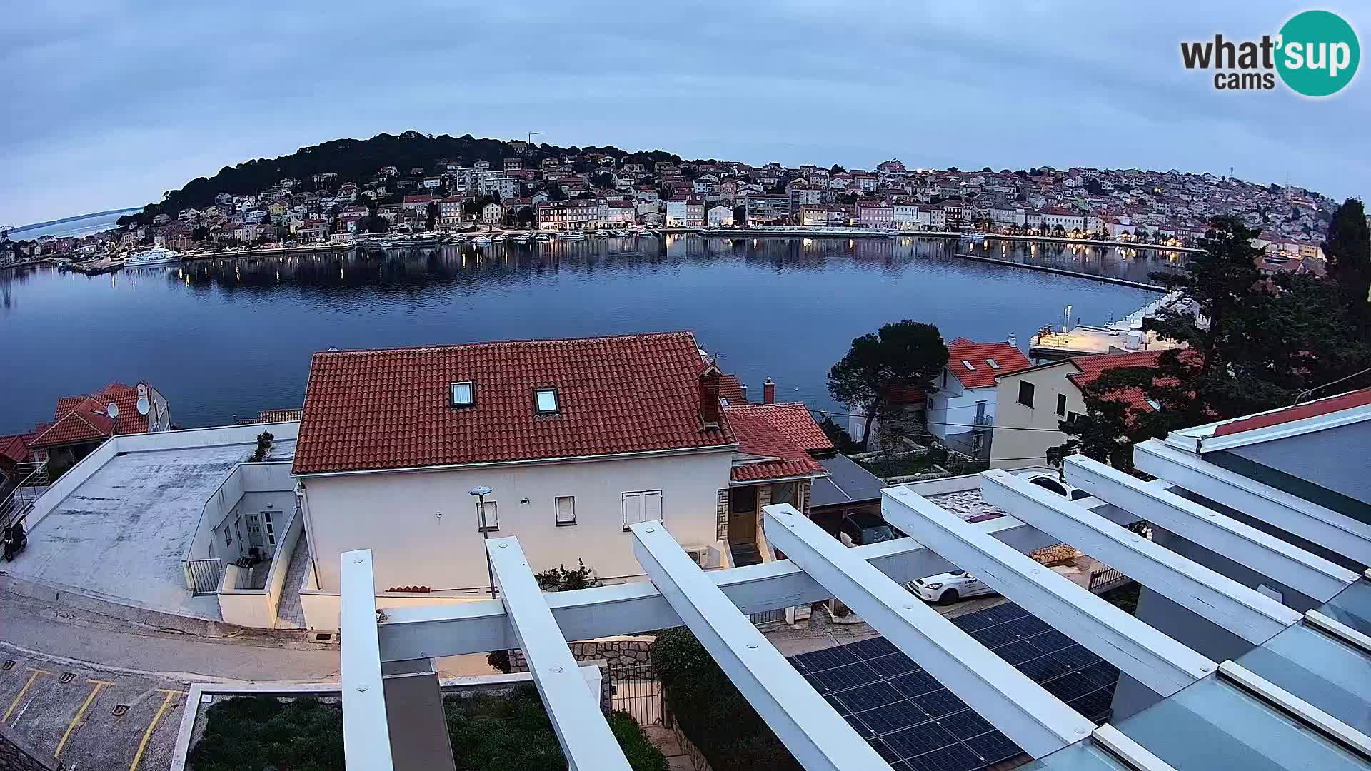 Web kamera Mali Lošinj Riva – Host: RR Apartment