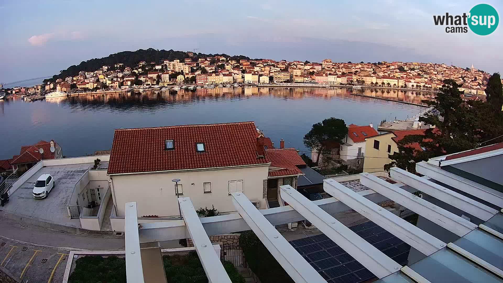 Web kamera Mali Lošinj Riva – Host: RR Apartment