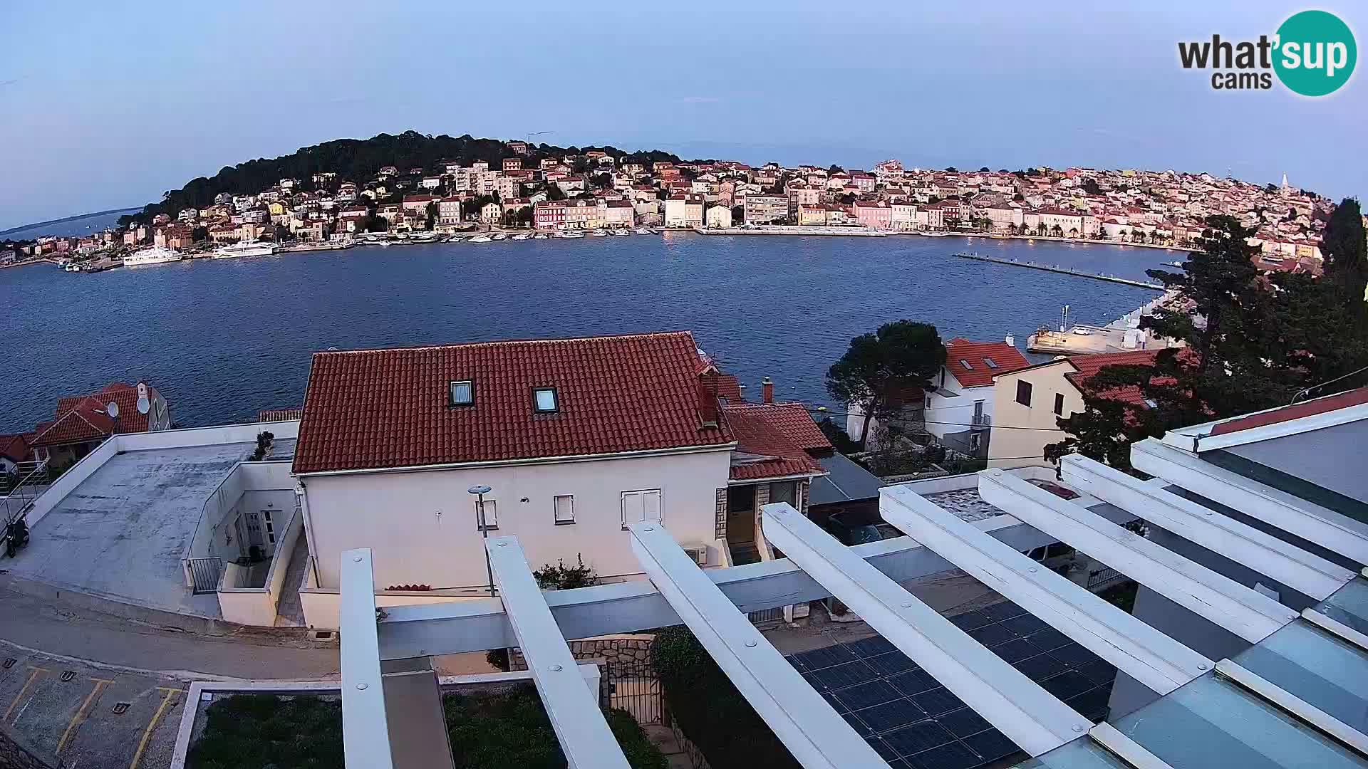 Web kamera Mali Lošinj Riva – Host: RR Apartment