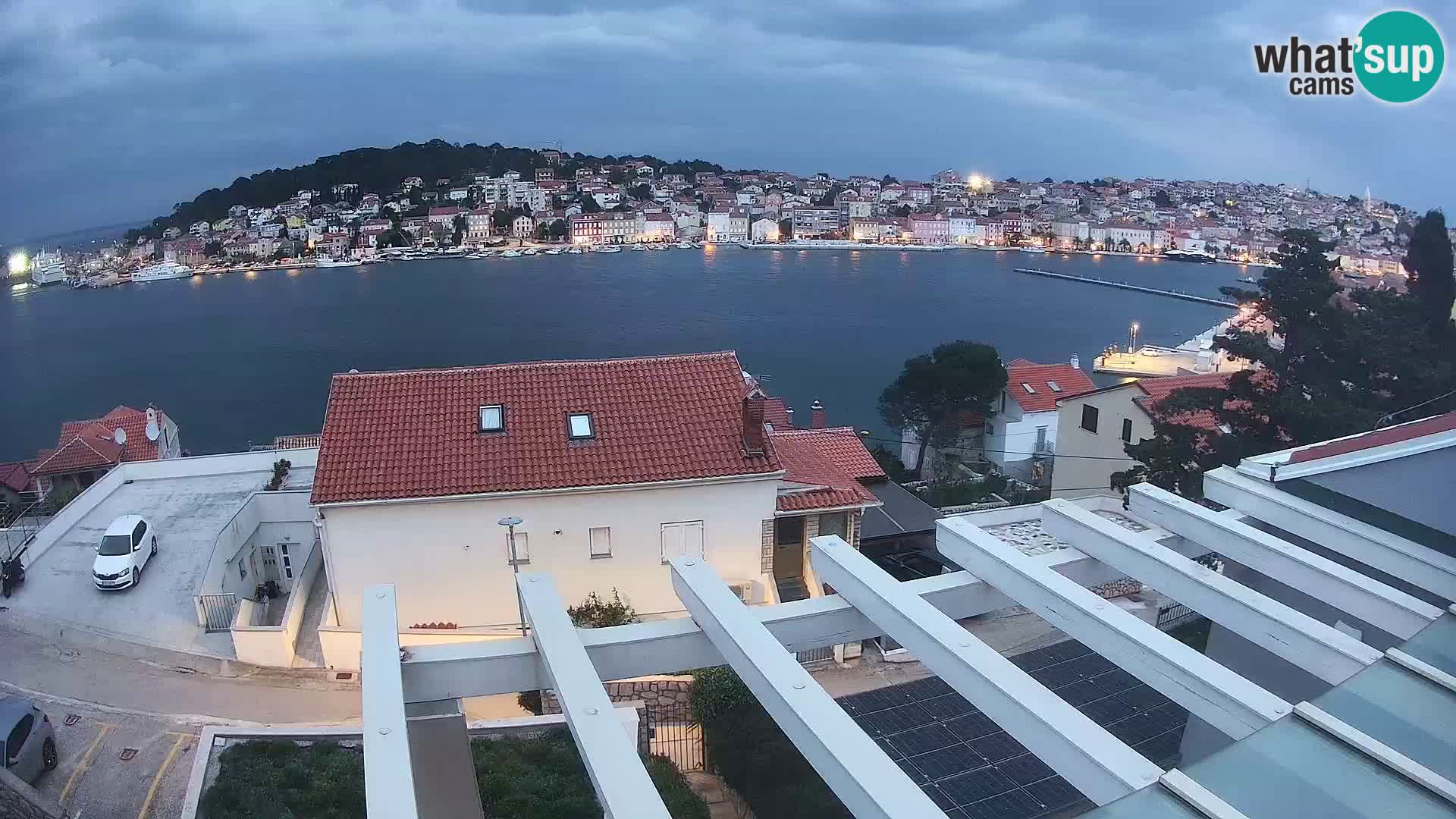 Web kamera Mali Lošinj Riva – Host: RR Apartment