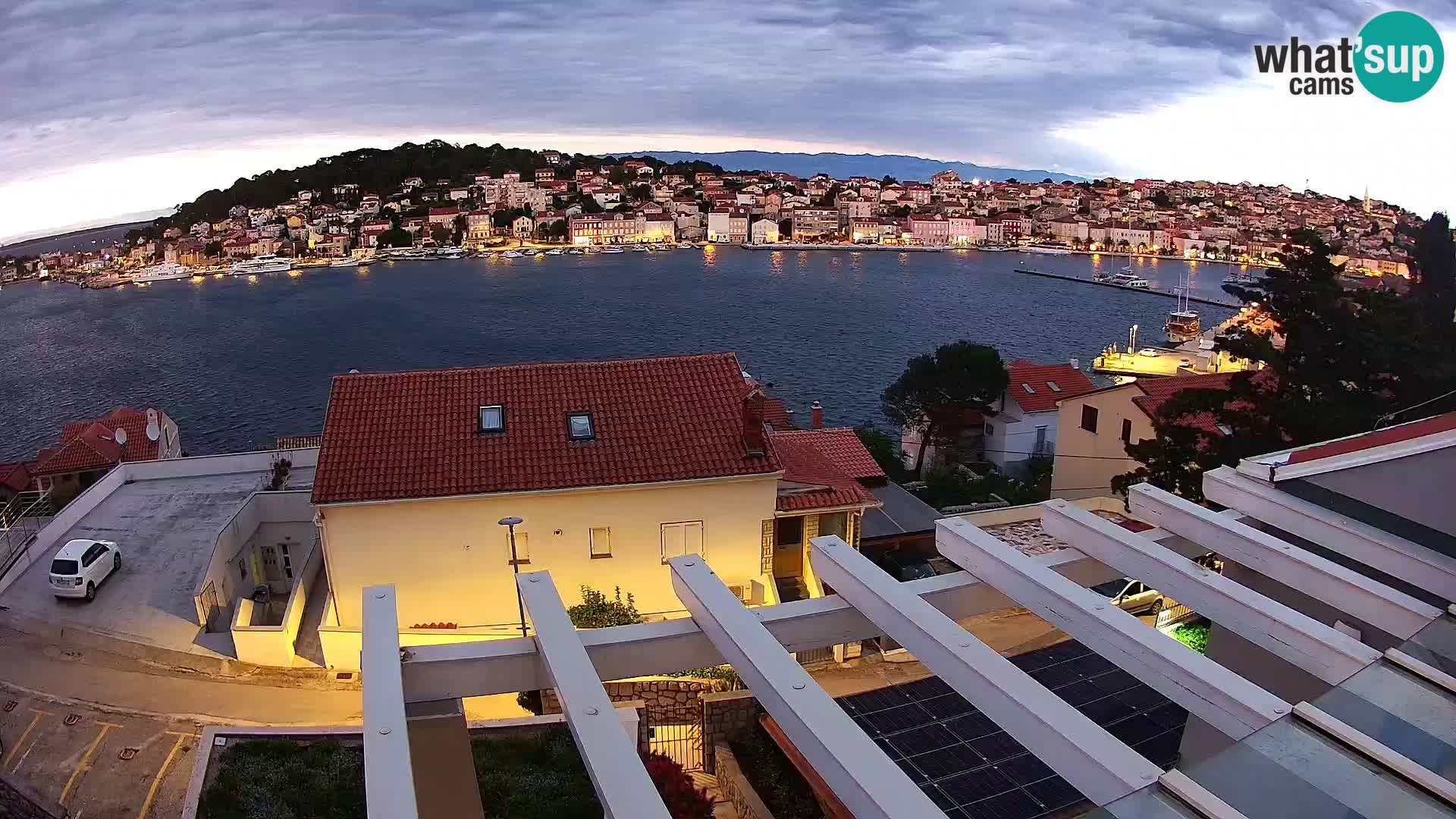 Spletna kamera Mali Lošinj Riva – gosti RR Apartment