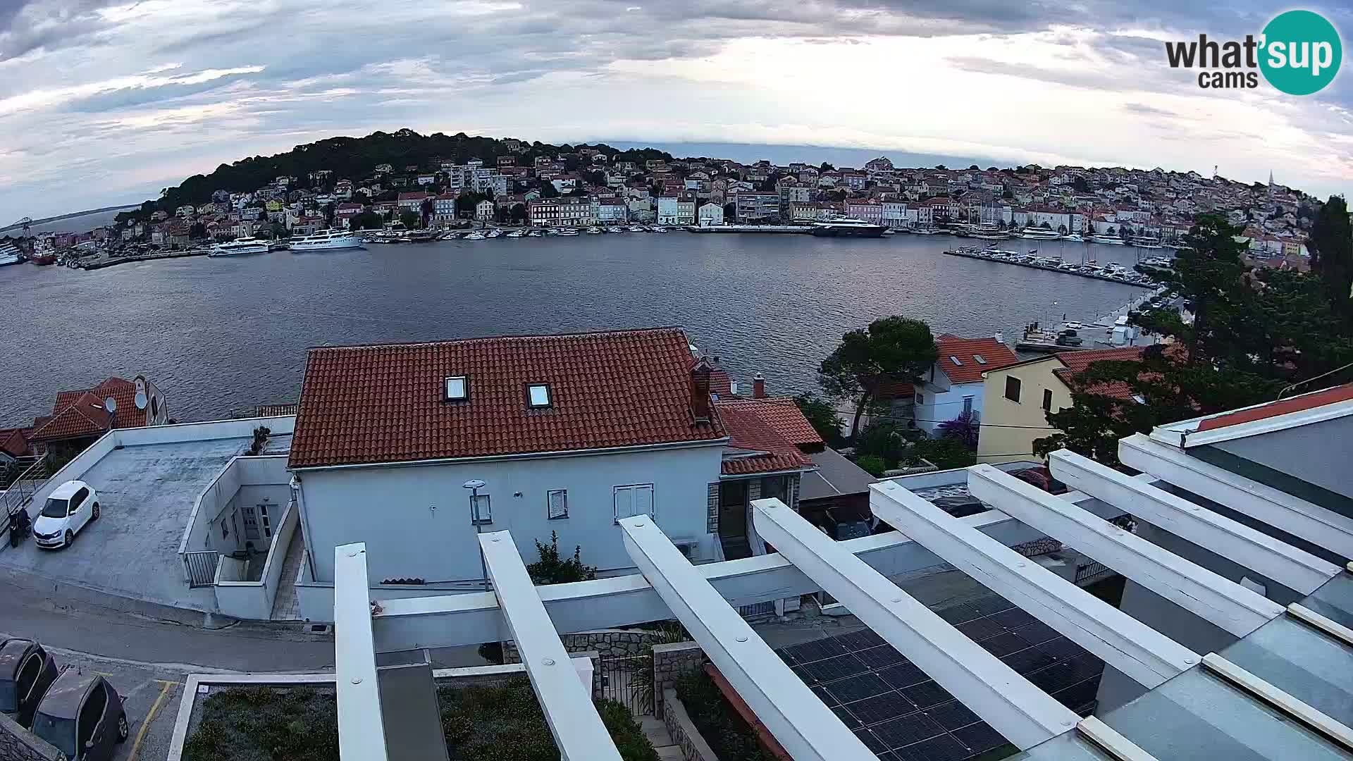 Web kamera Mali Lošinj Riva – Host: RR Apartment