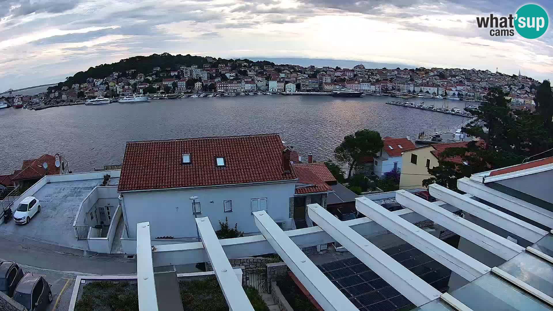 Web kamera Mali Lošinj Riva – Host: RR Apartment