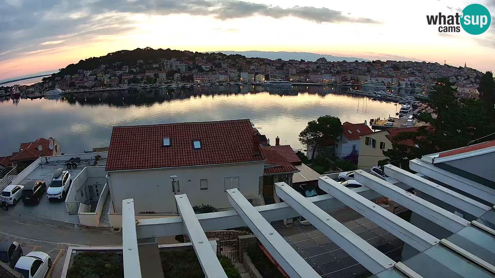 Web kamera Mali Lošinj Riva – Host: RR Apartment