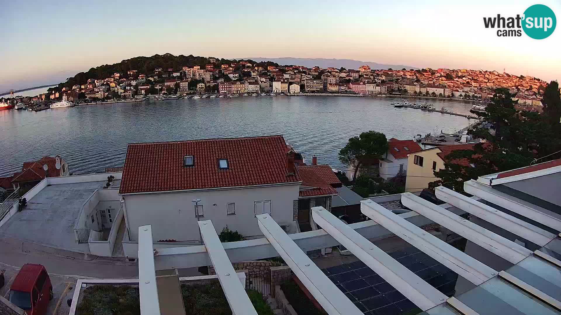 Web kamera Mali Lošinj Riva – Host: RR Apartment