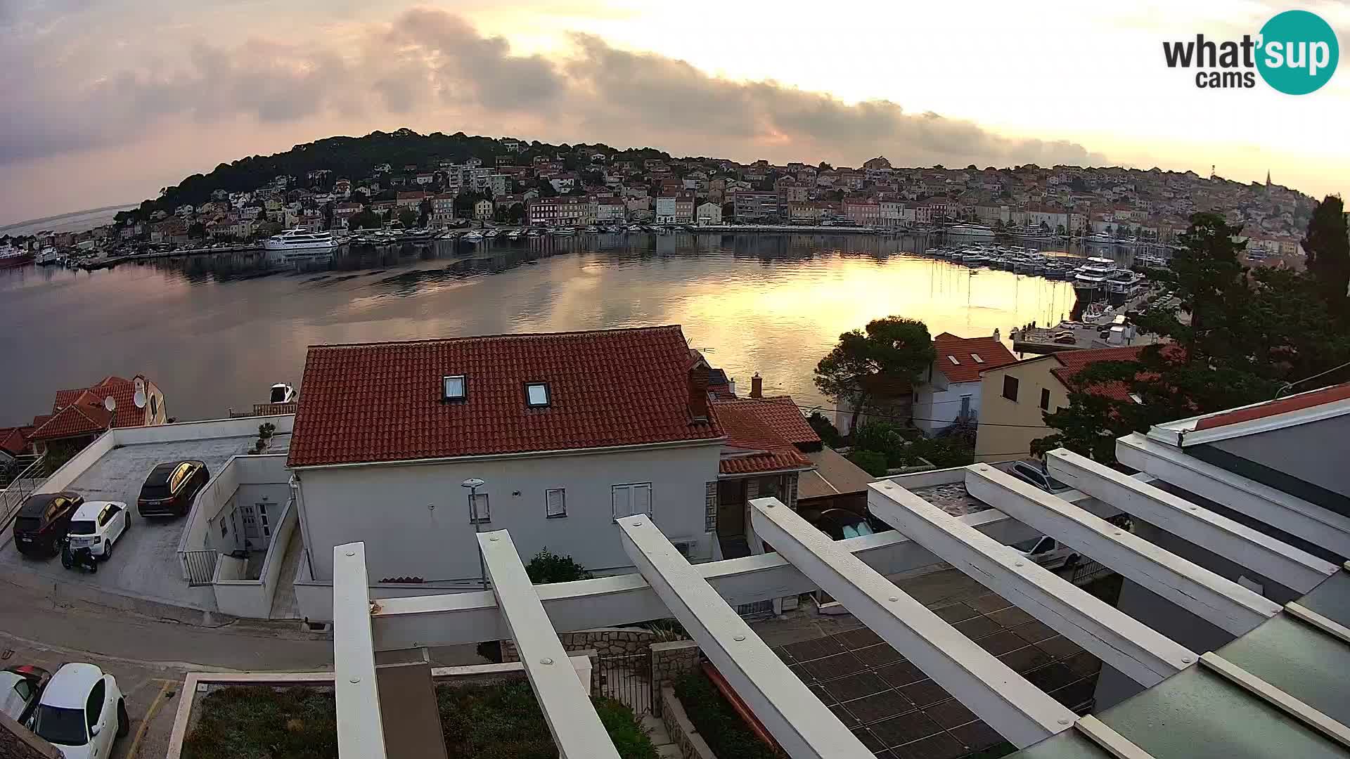 Web kamera Mali Lošinj Riva – Host: RR Apartment