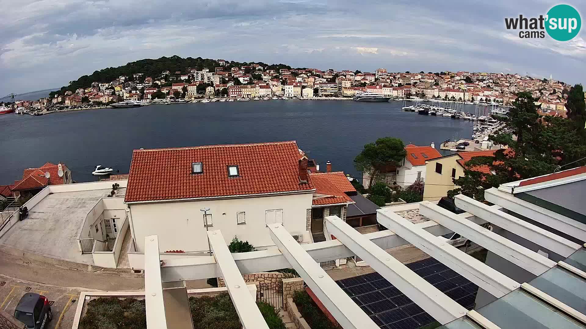 Web kamera Mali Lošinj Riva – Host: RR Apartment