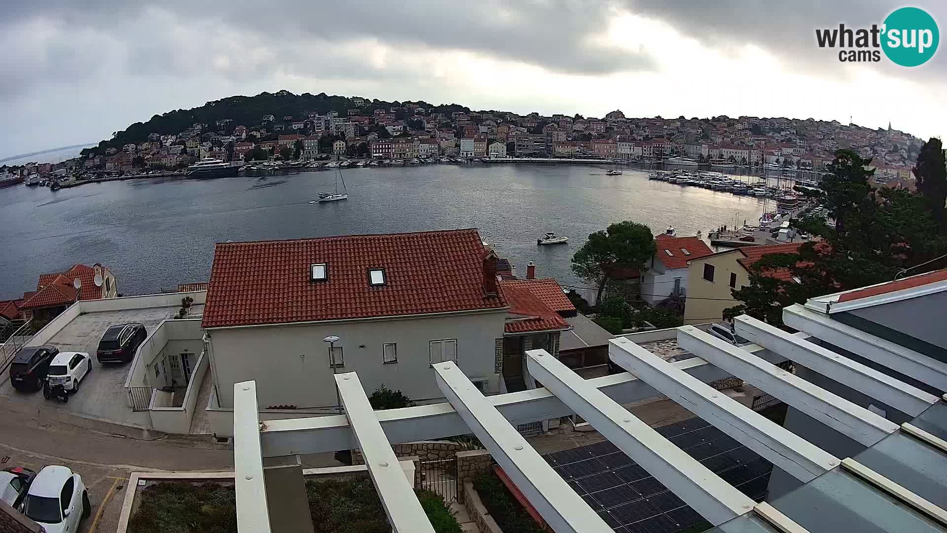 Web kamera Mali Lošinj Riva – Host: RR Apartment