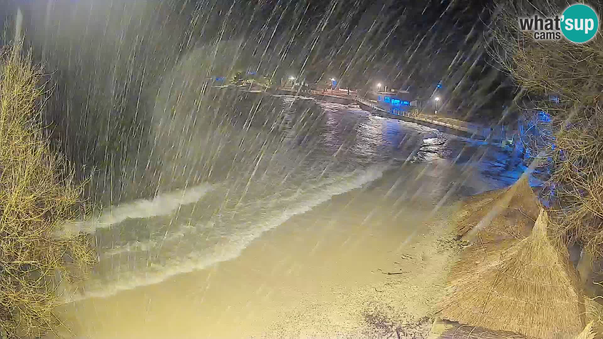 Plaža Slanica Murter – kamera v živo