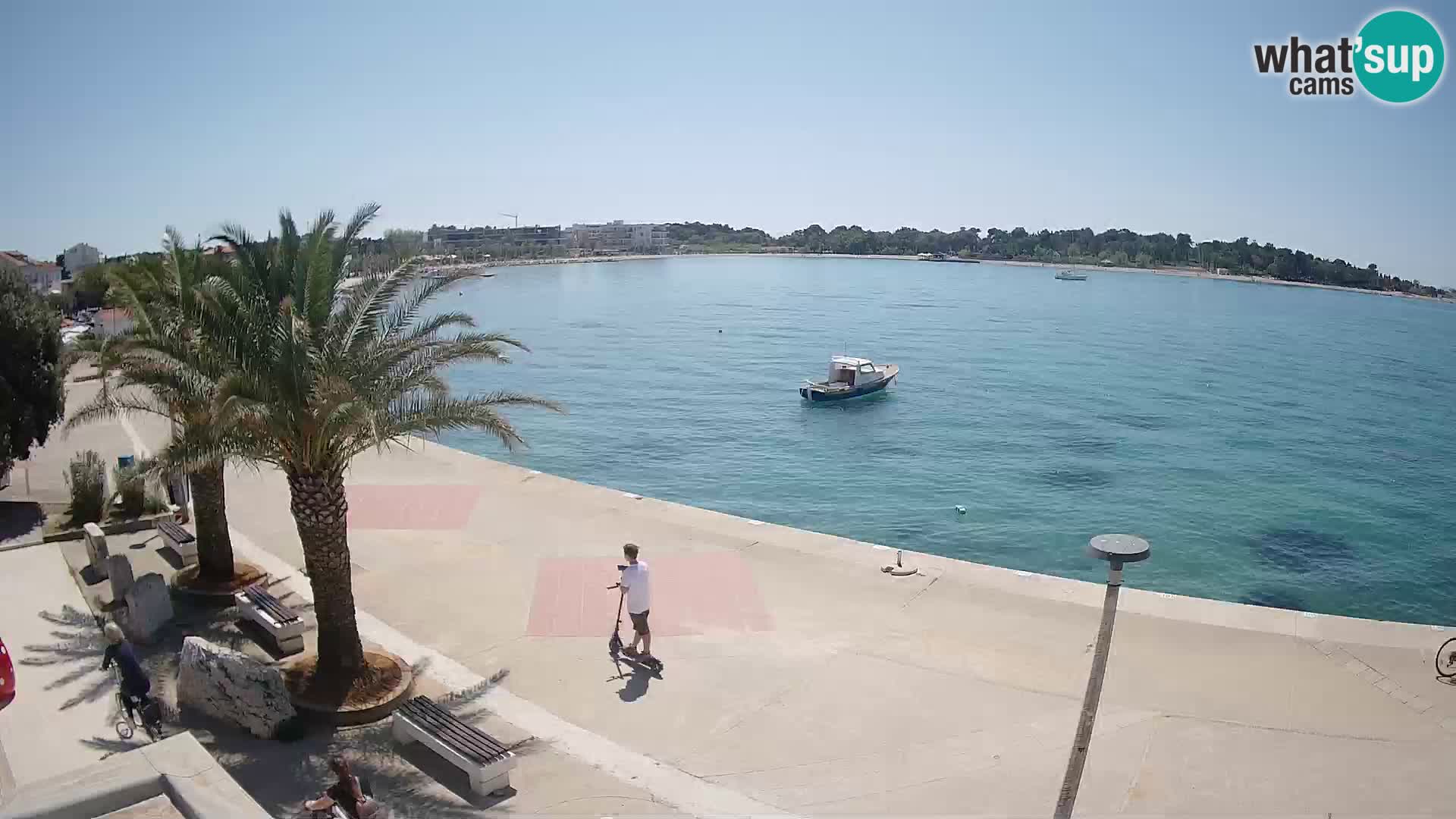Promenada v Novalji