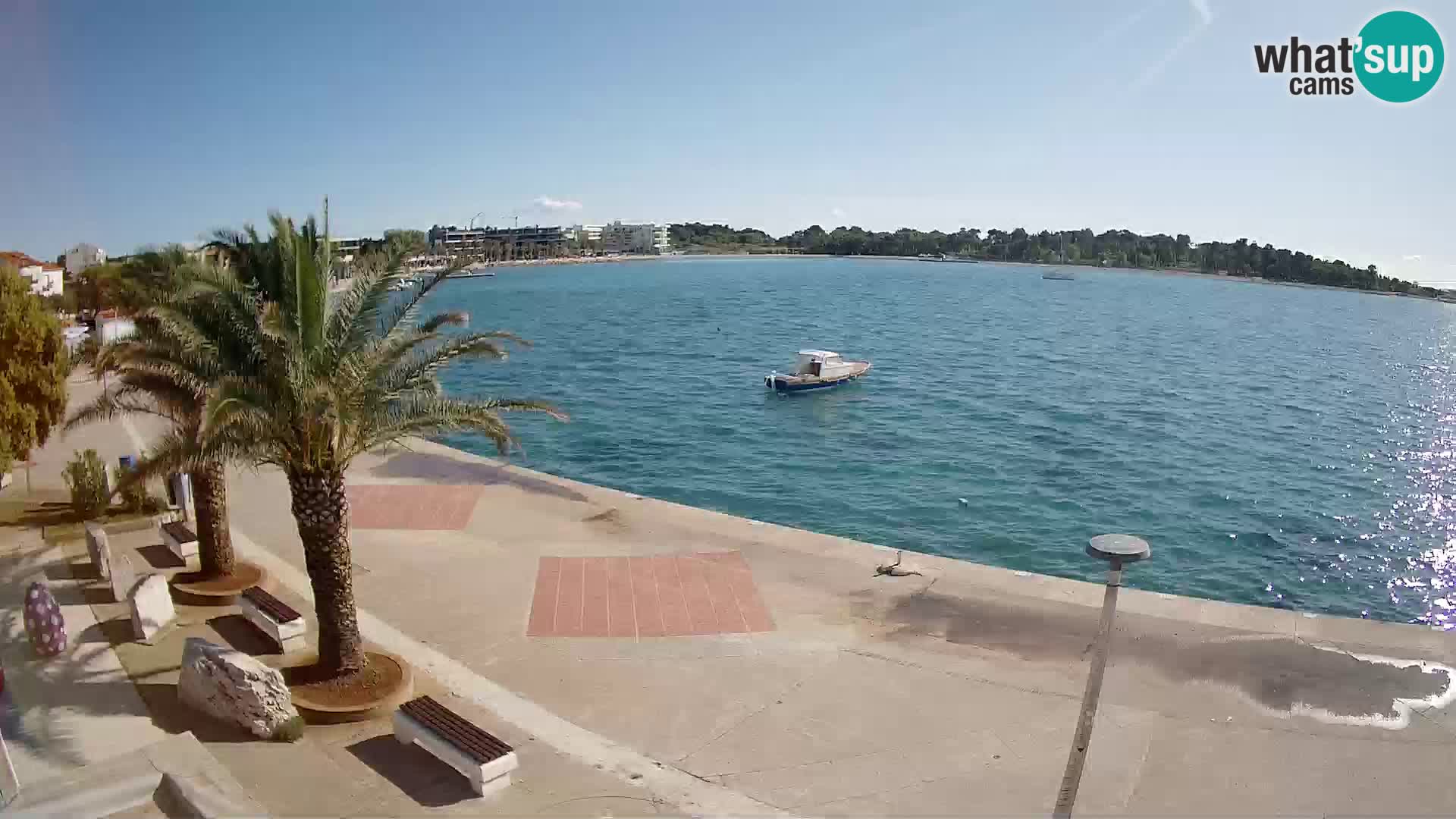 Promenada v Novalji