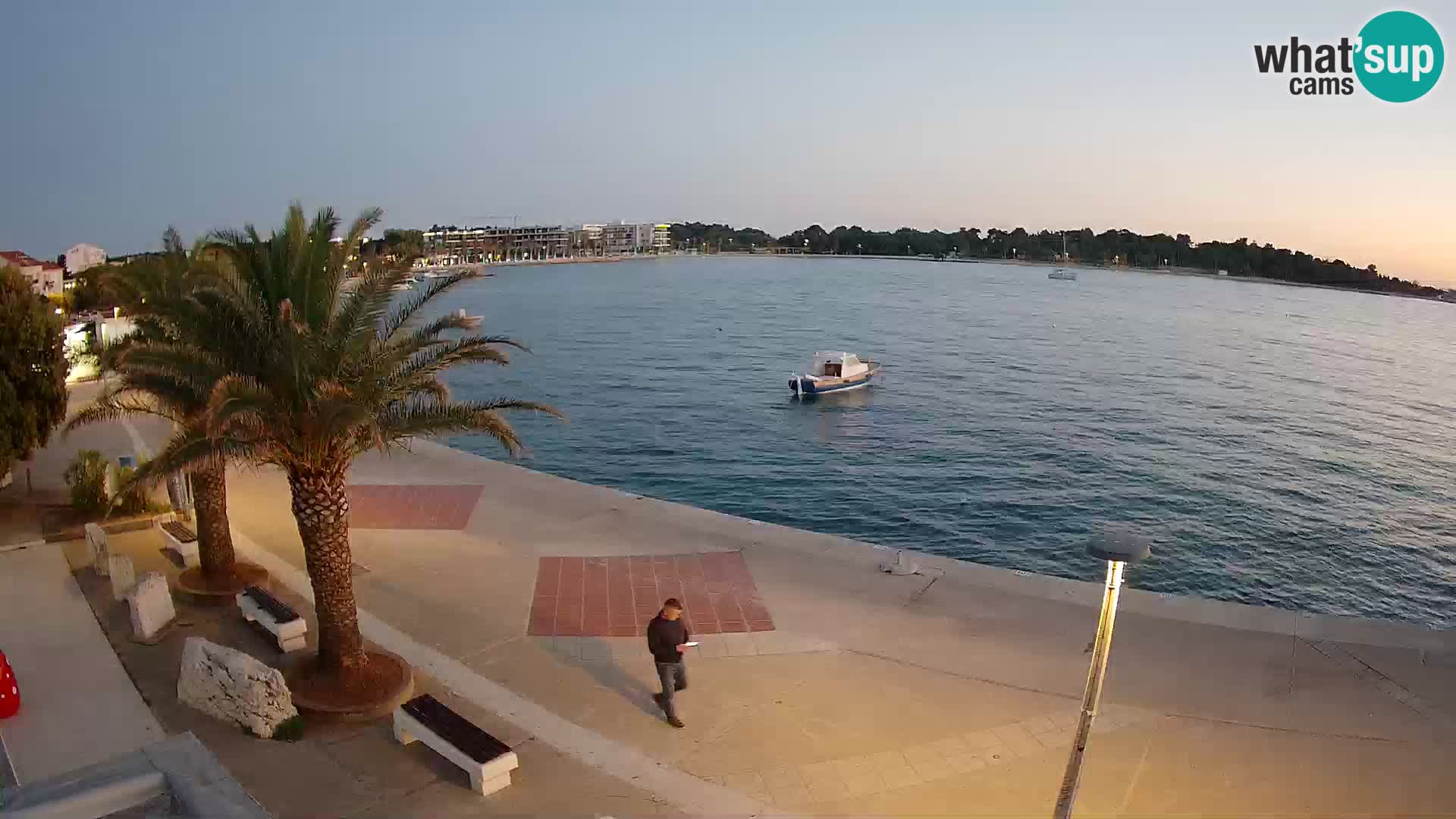 Promenada v Novalji