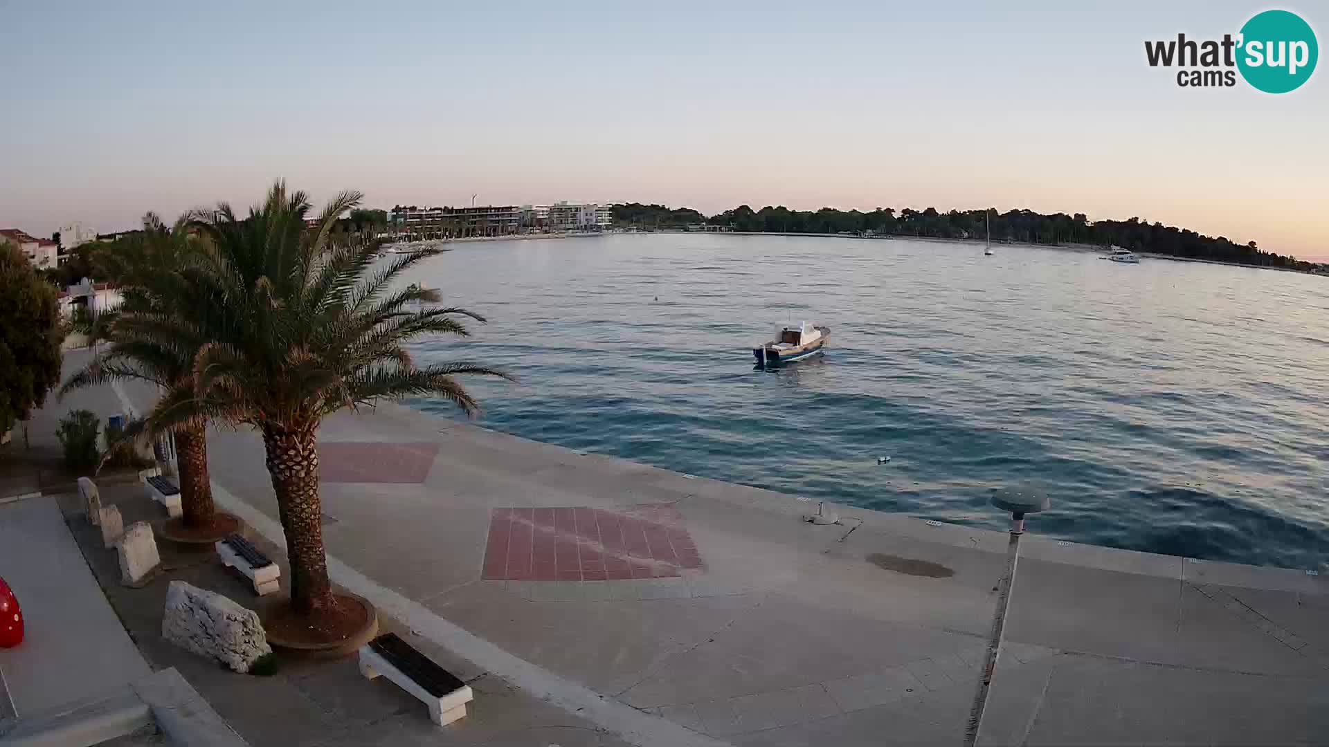 Promenada v Novalji