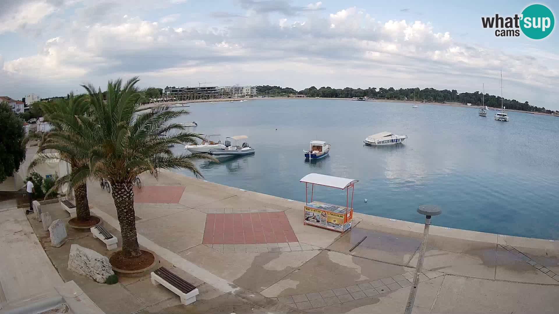 Promenada u Novalji