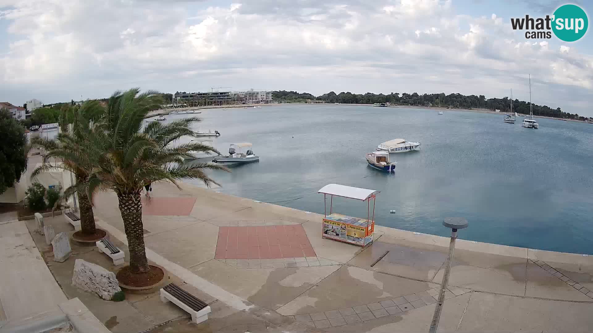 Promenada v Novalji