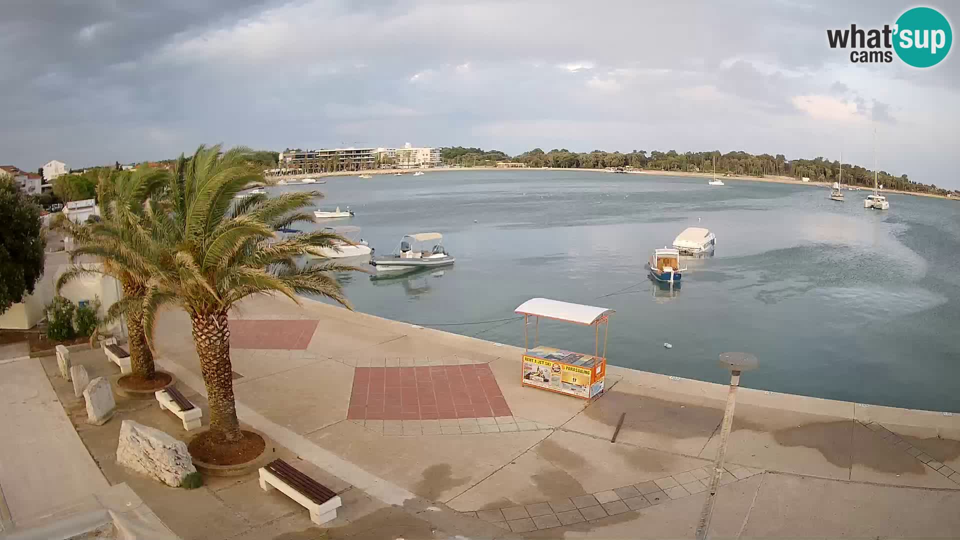 Promenade a Novalja