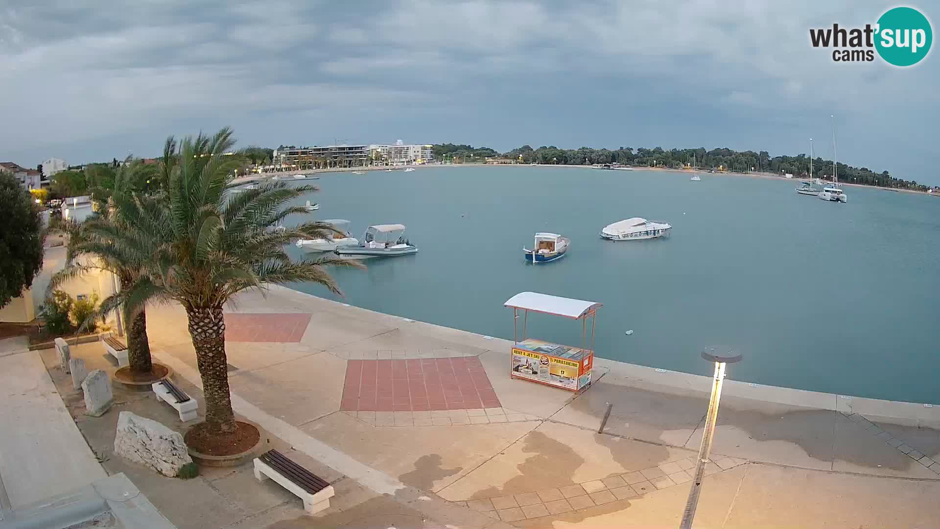 Promenade a Novalja