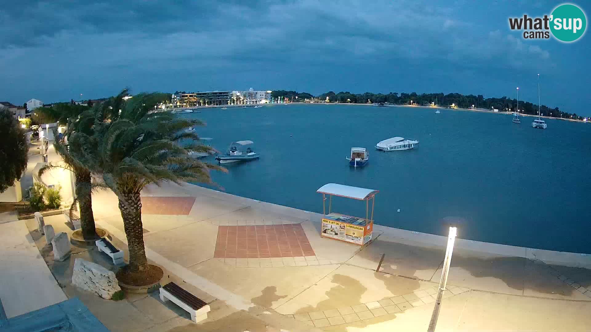 Promenade a Novalja
