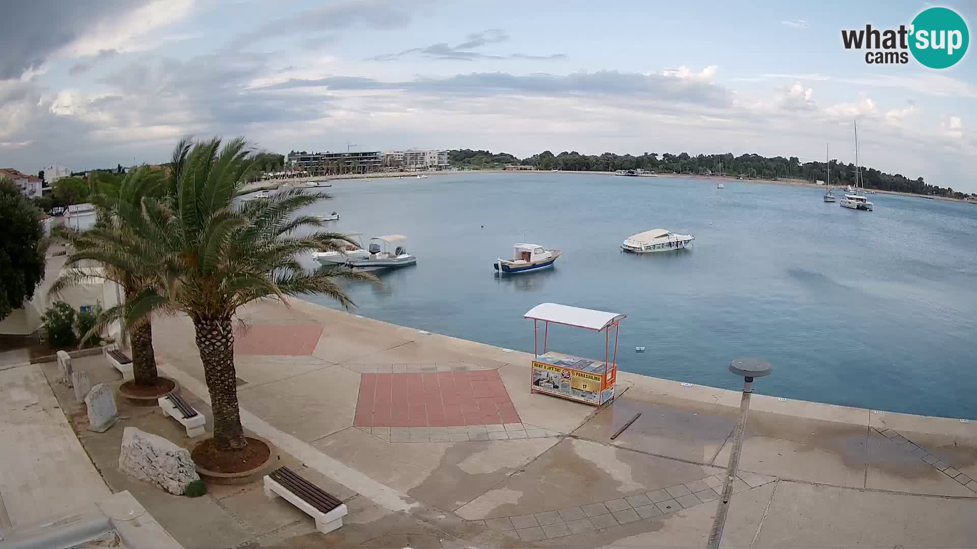 Promenade a Novalja