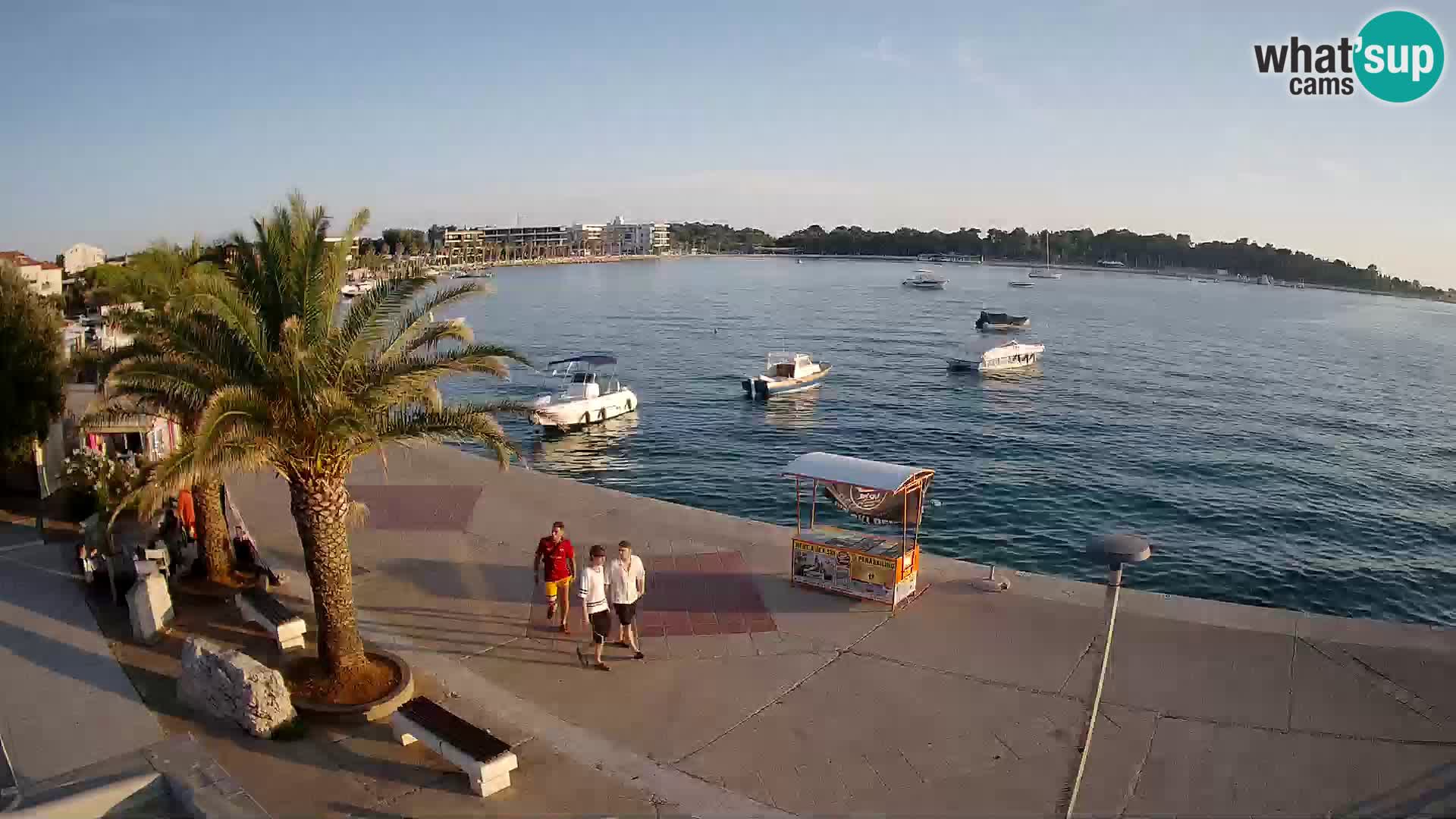 Promenada v Novalji