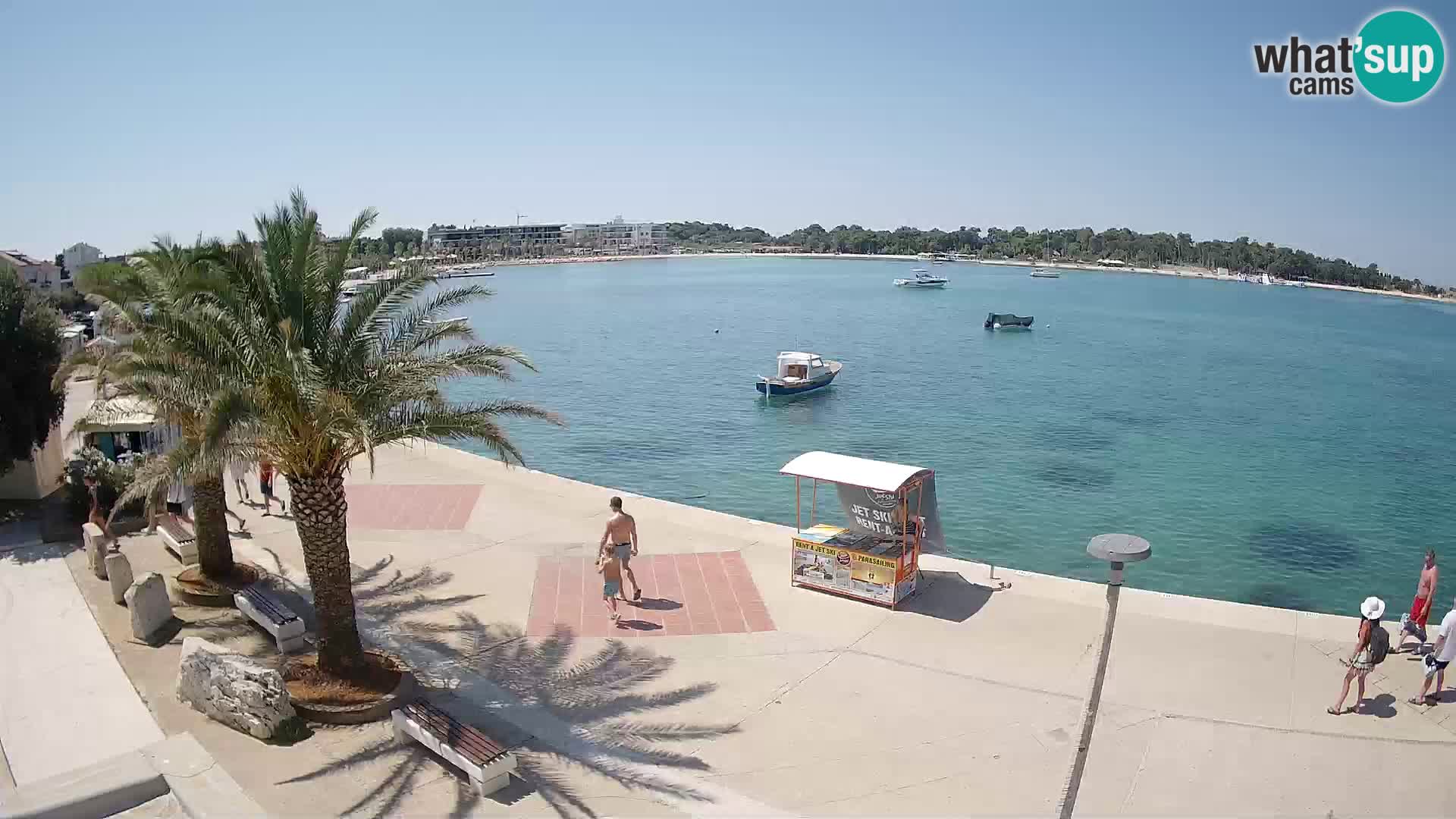 Promenade a Novalja