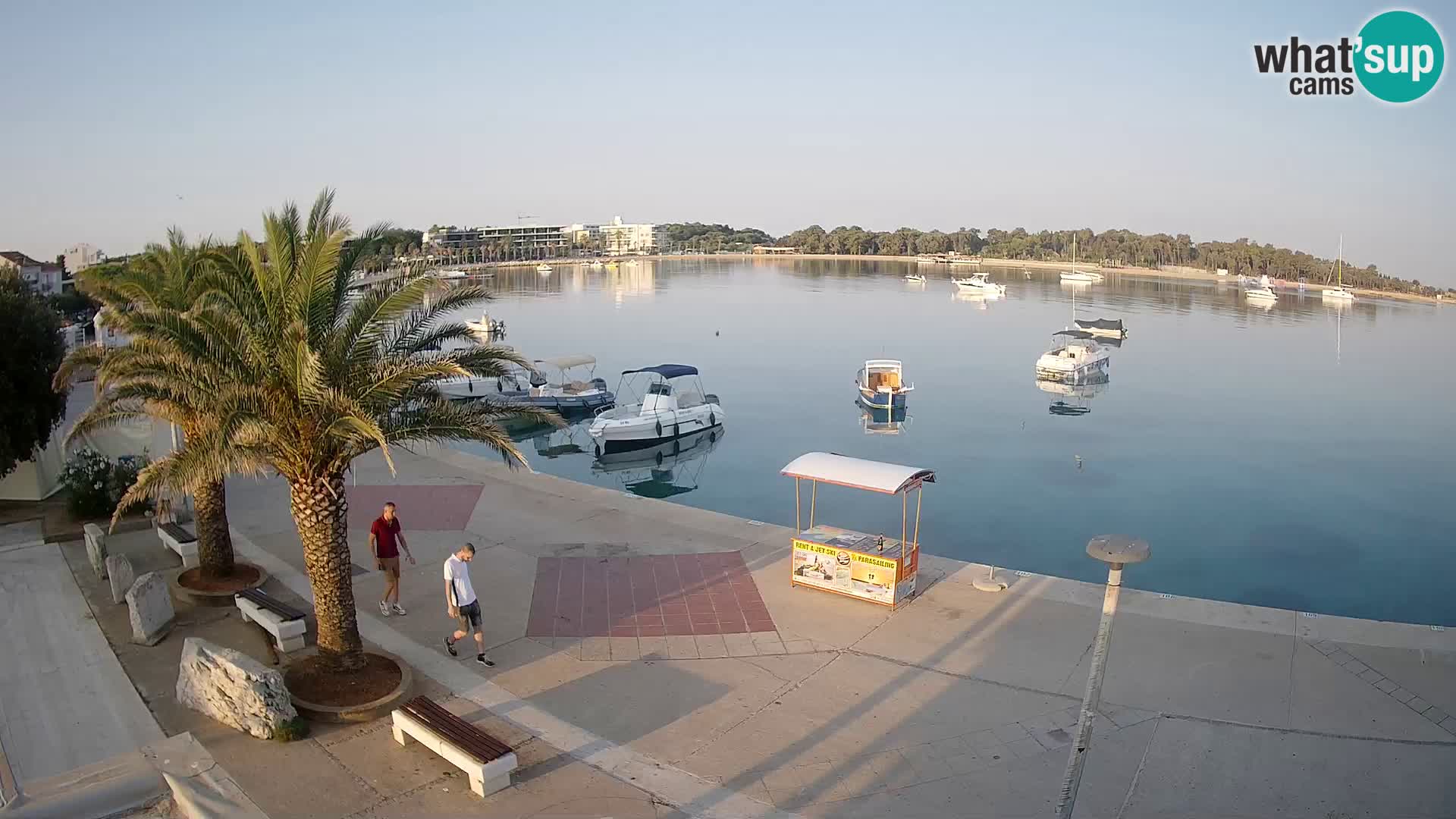 Promenade a Novalja