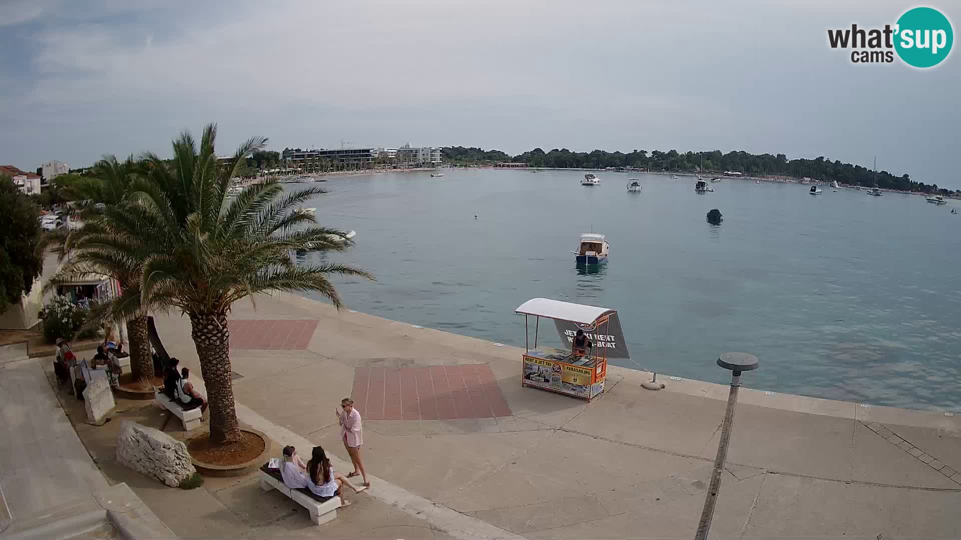 Promenada u Novalji