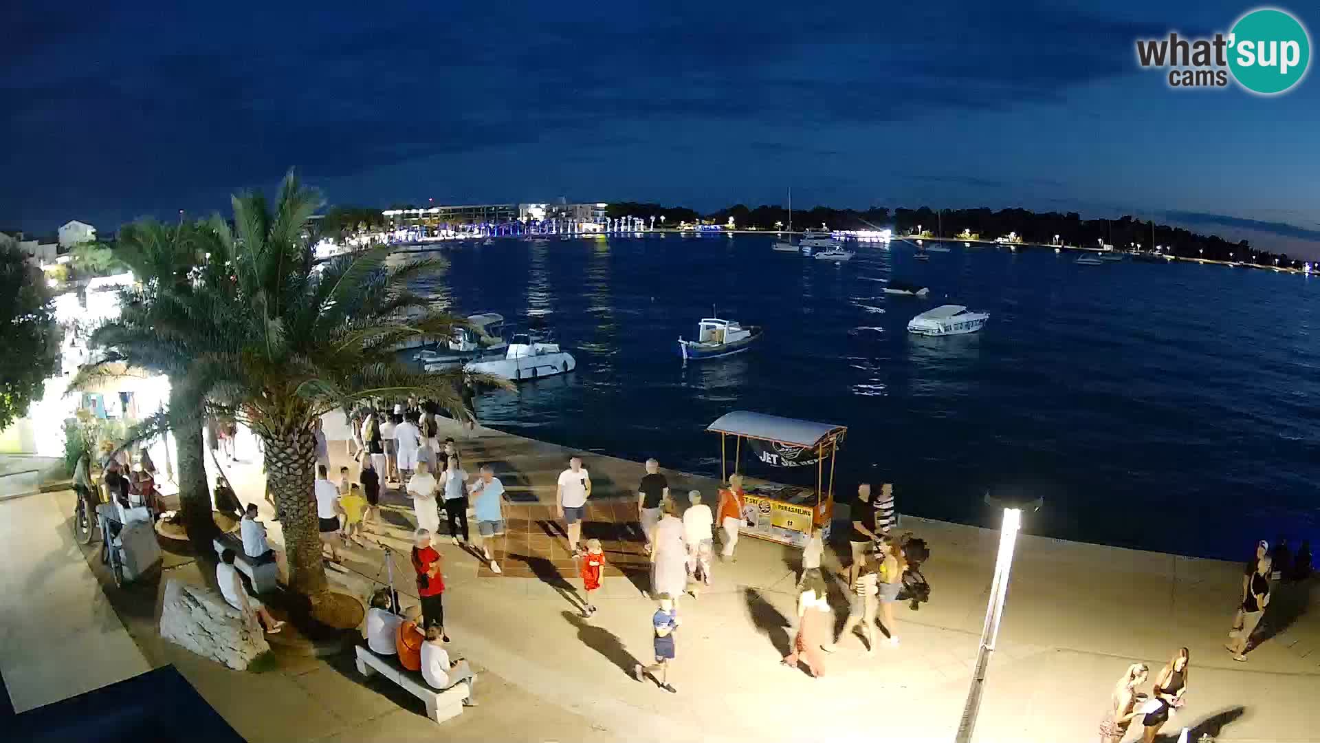 Promenade a Novalja