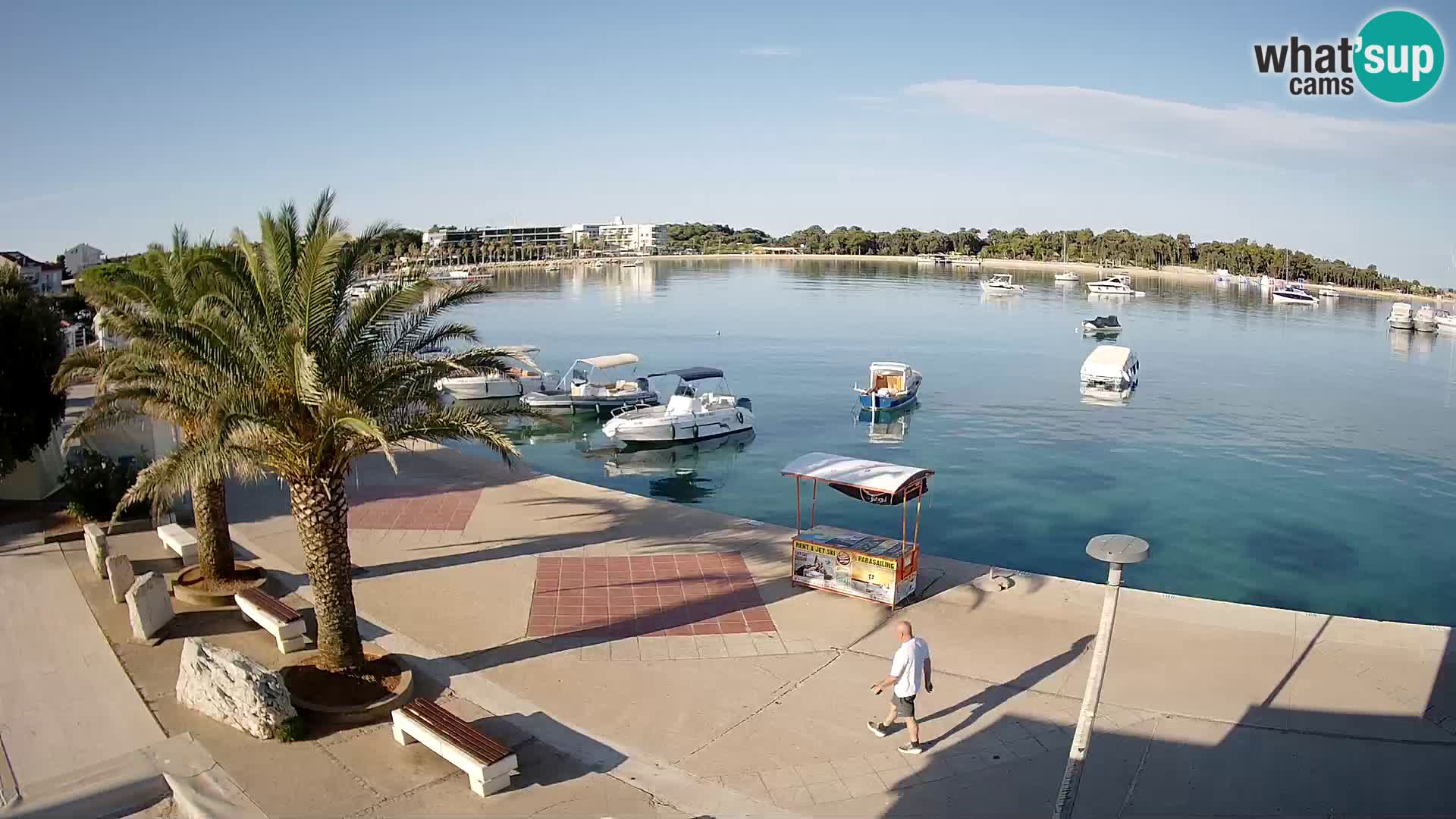 Promenade a Novalja