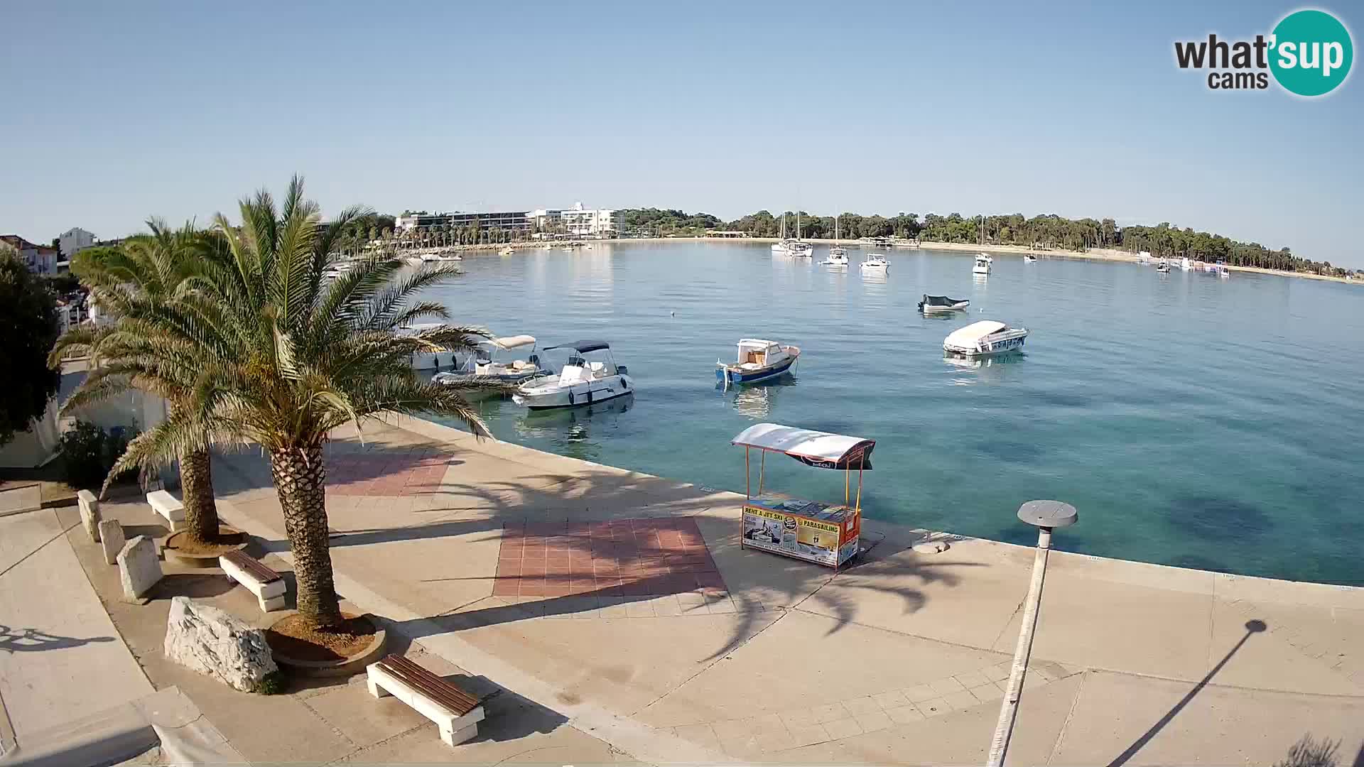 Promenade a Novalja