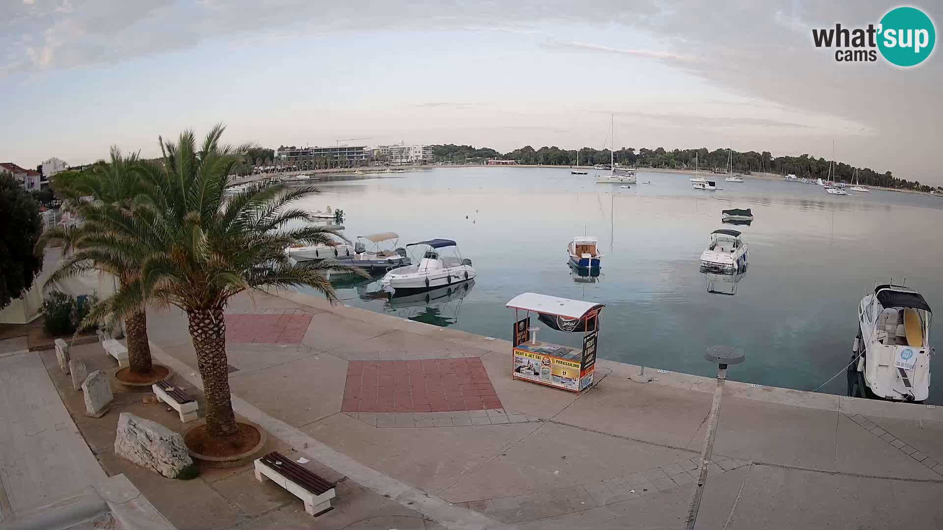 Promenade a Novalja