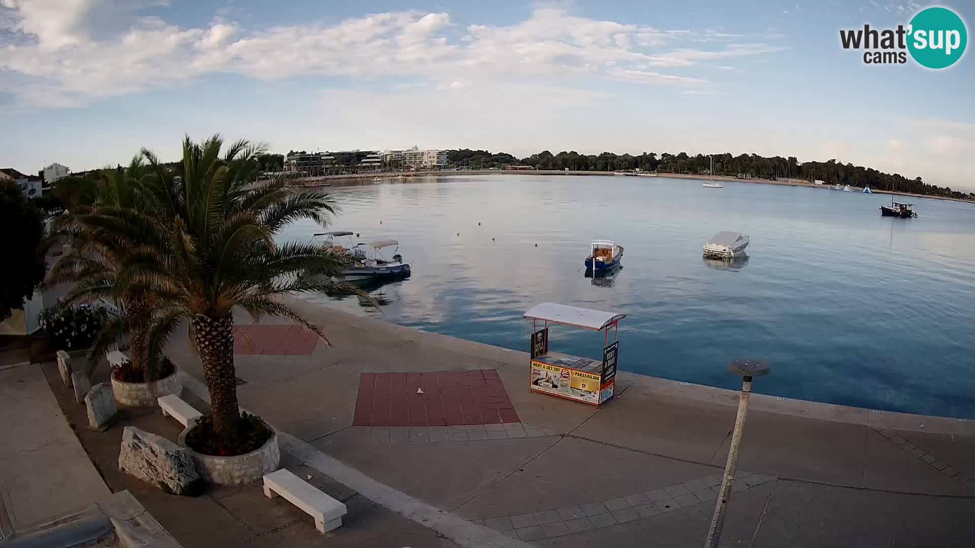 Promenada v Novalji