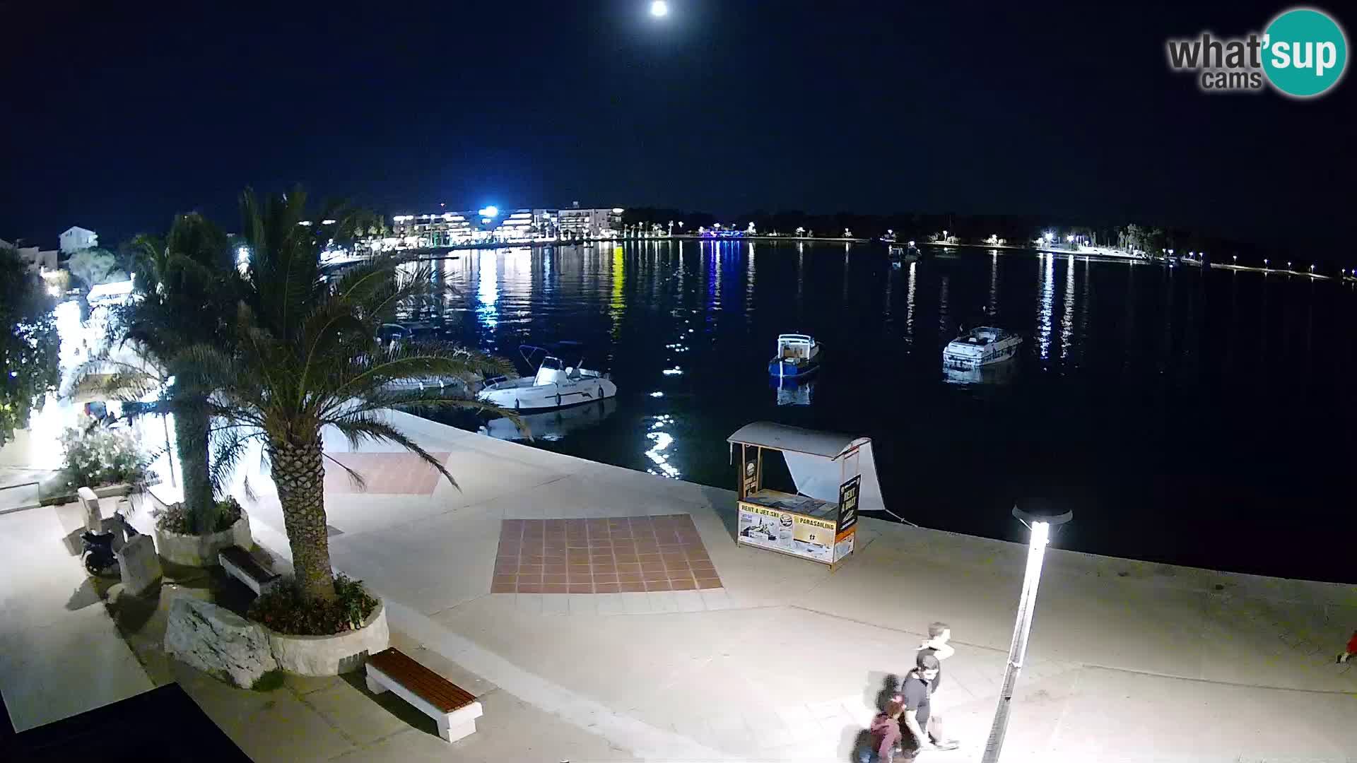 Promenade a Novalja