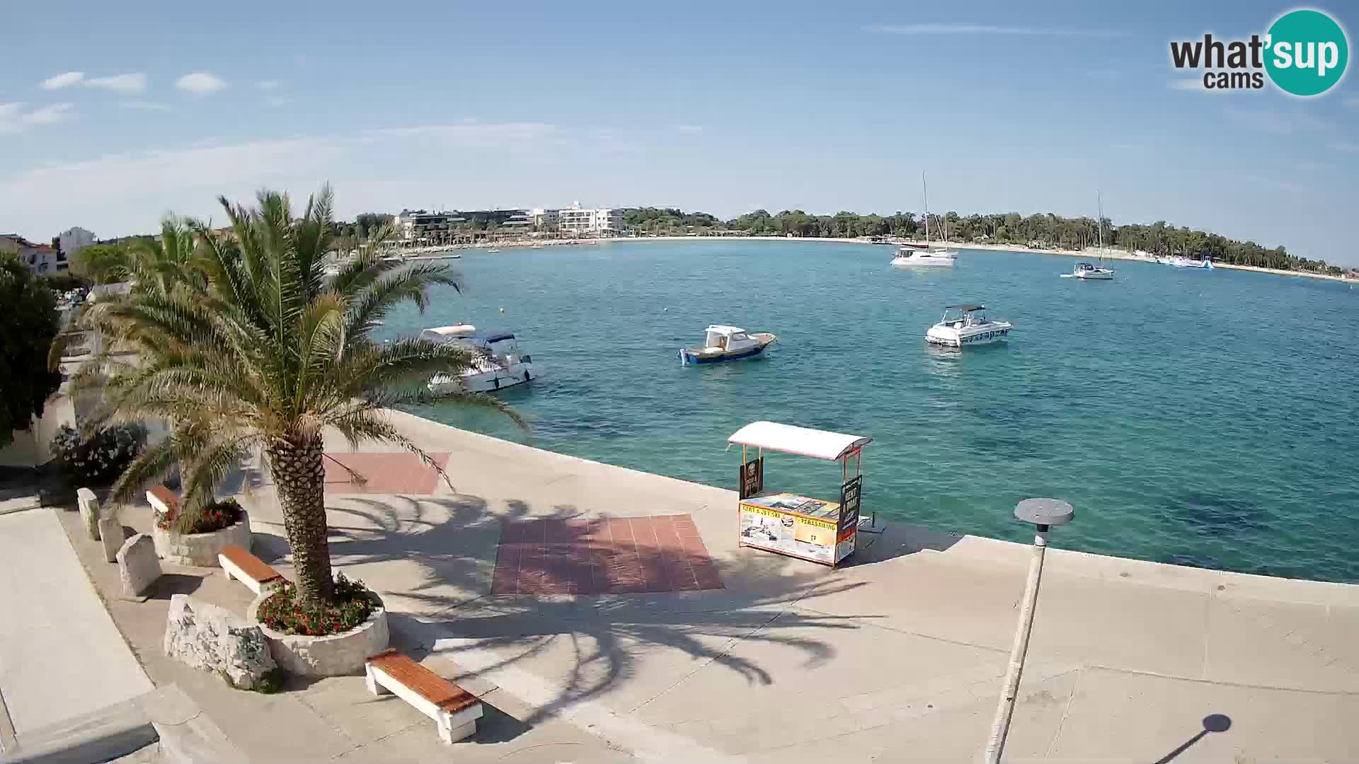 Promenada u Novalji