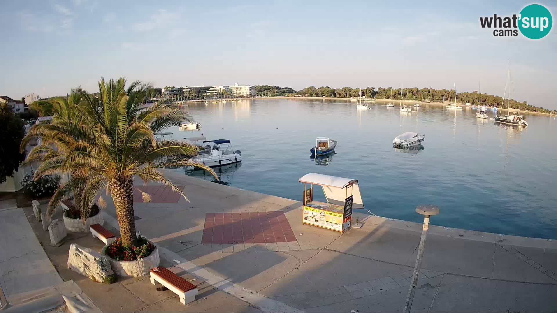 Promenade a Novalja