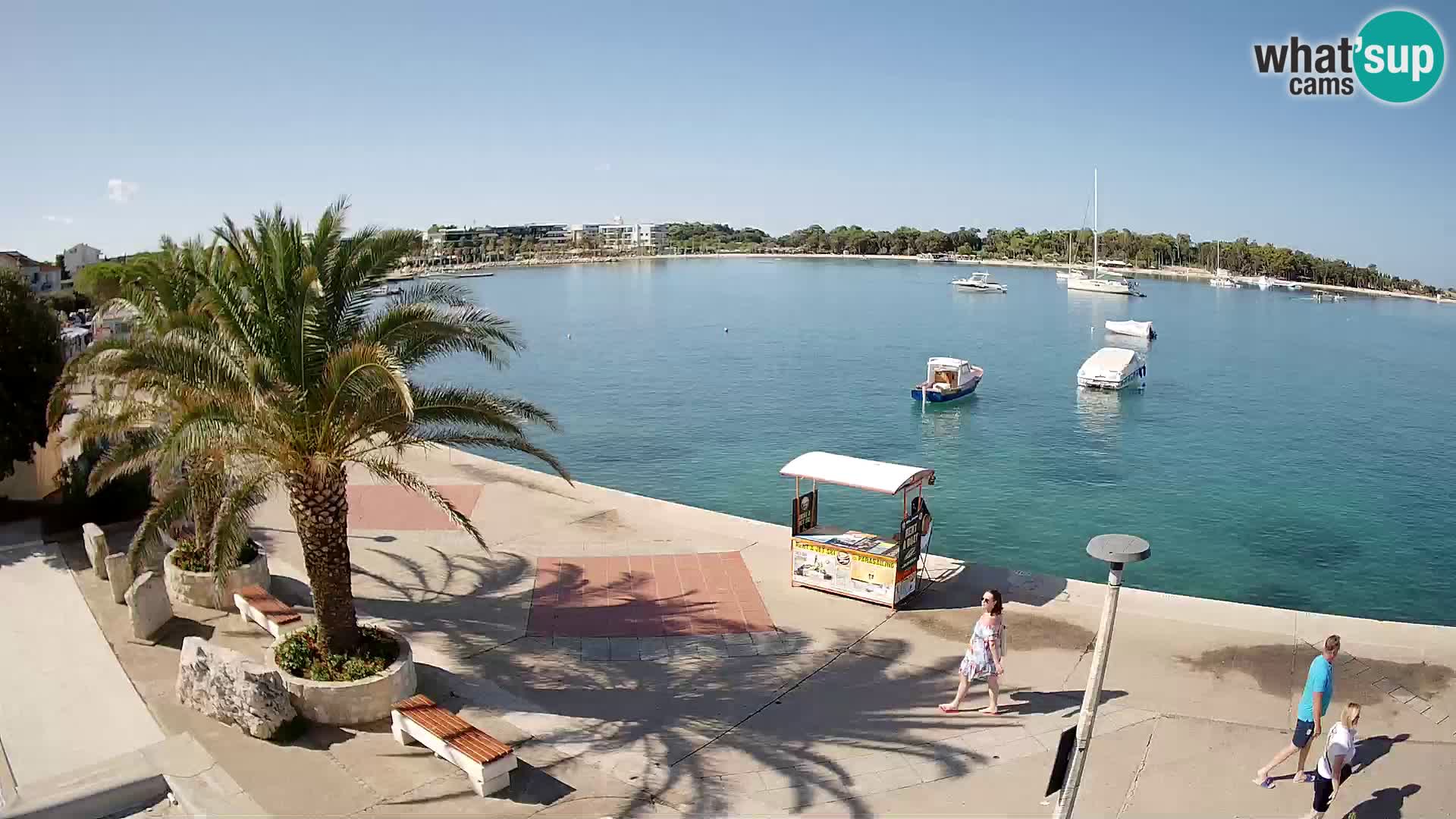 Promenade a Novalja