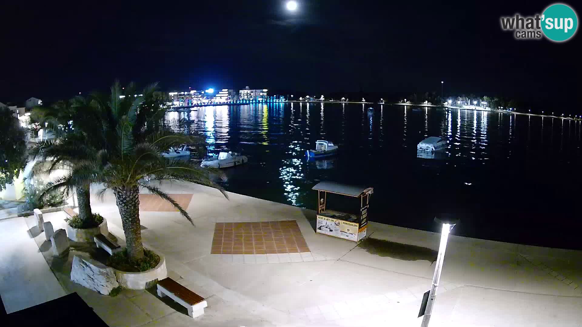 Promenade a Novalja